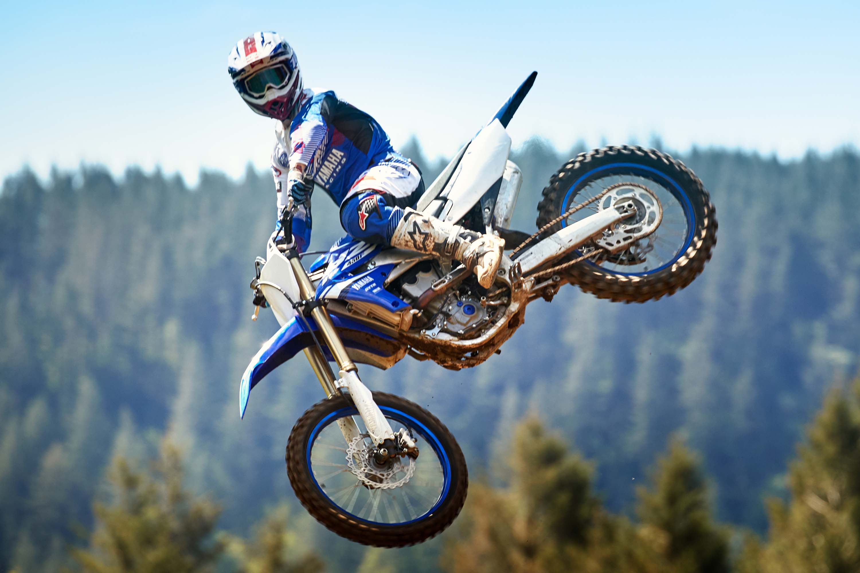 Yamaha YZ450F Debuts with Tuner App & Rubber