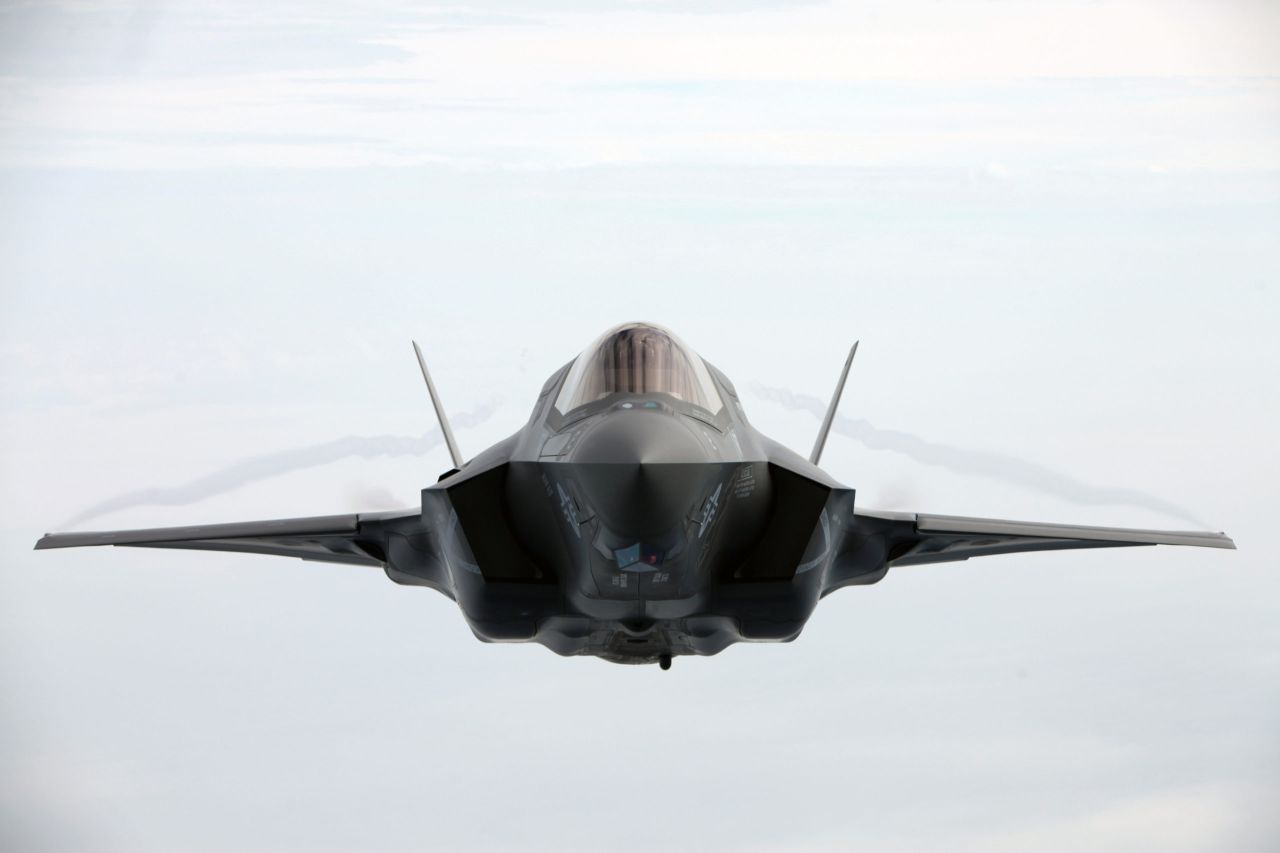 Here's Your New Wallpaper: A Pitch Perfect Photo Of A F 35