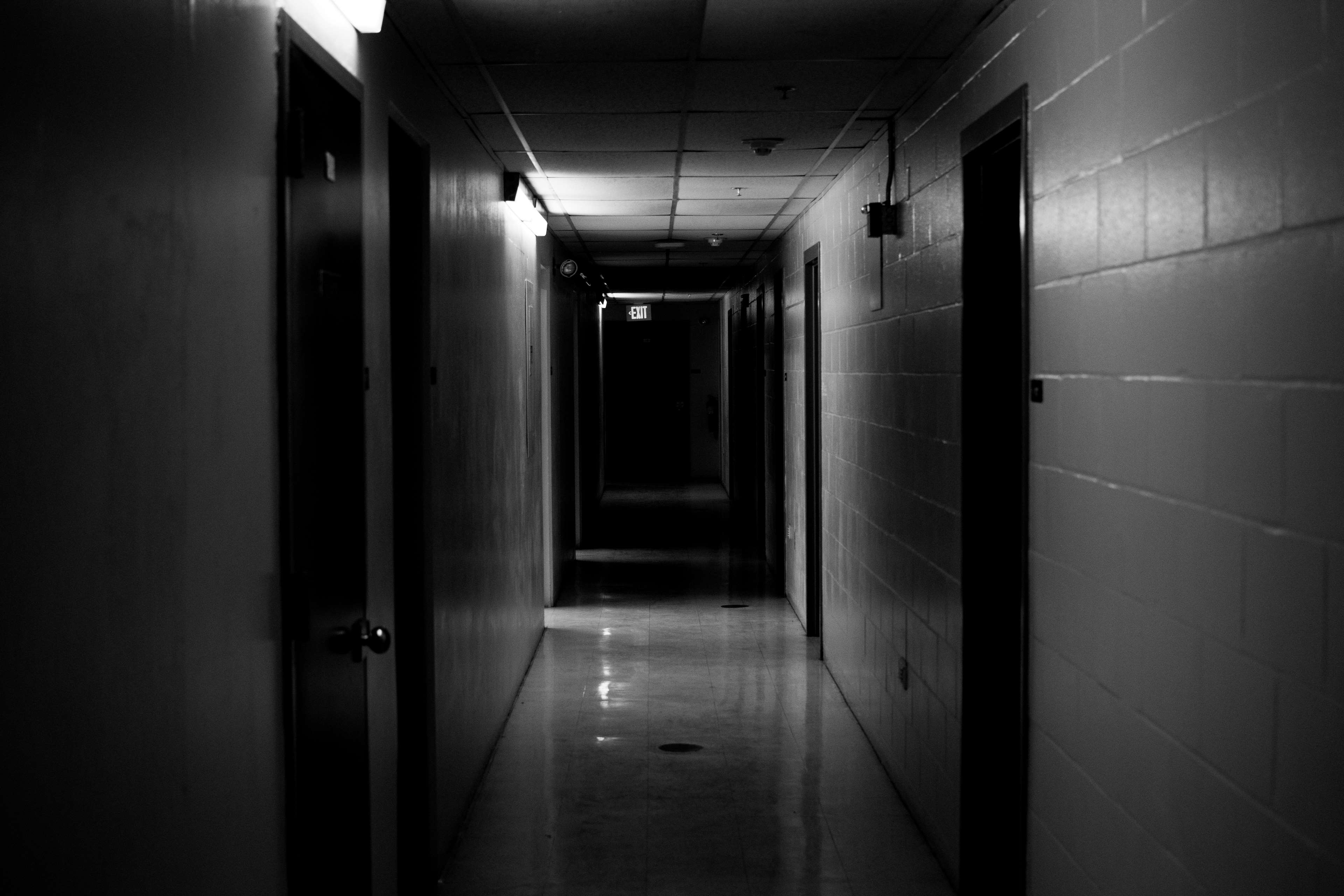 basement, dark, hallway 4k Gallery HD Wallpaper