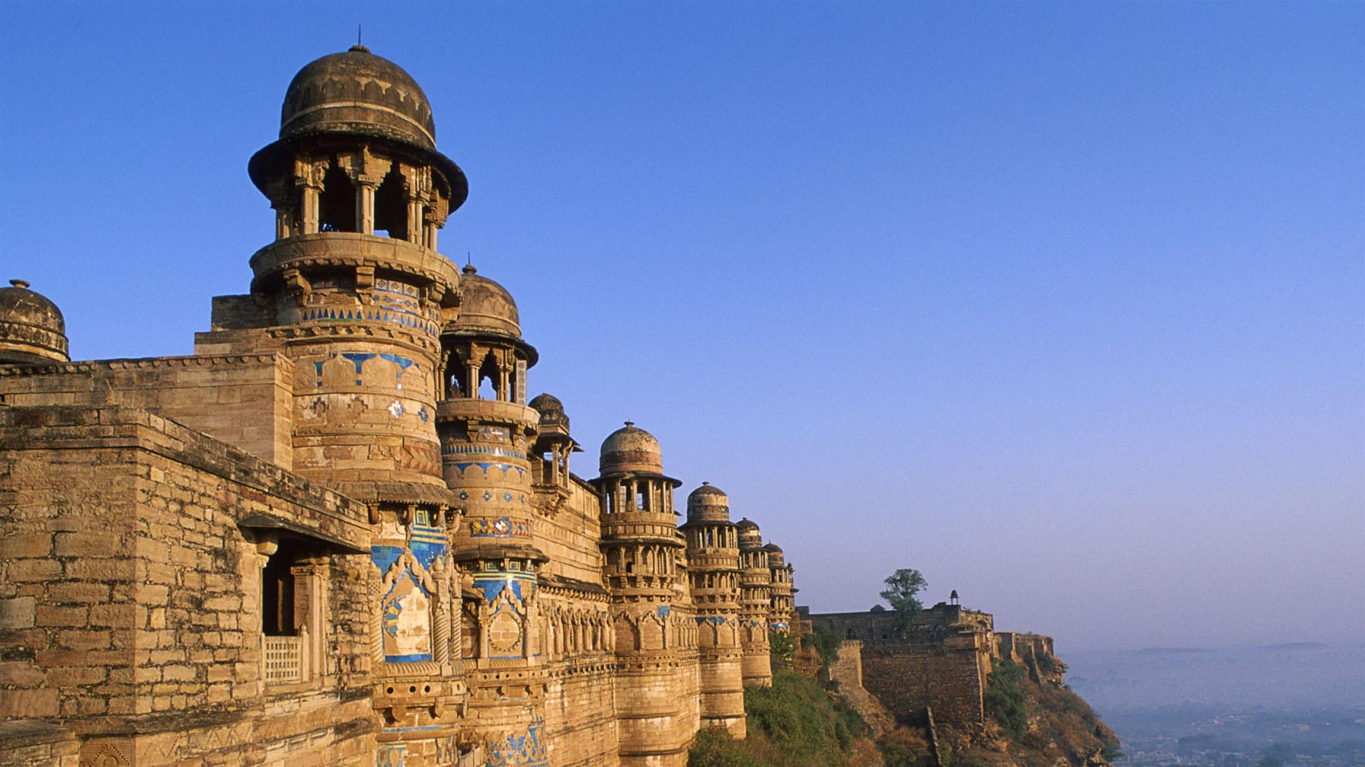 Free download Chittorgarh Fort HD Wallpaper [1920x1080] for your Desktop, Mobile & Tablet. Explore Forts Wallpaper