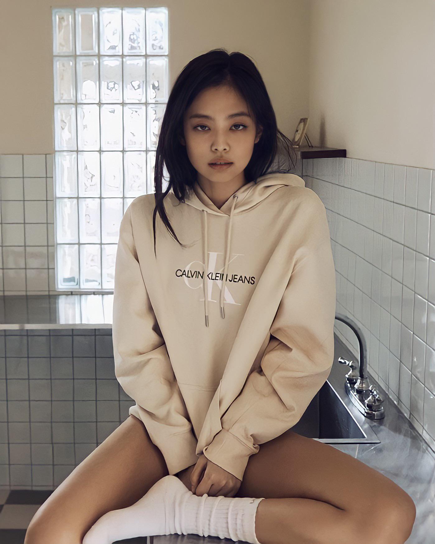 Jennie for Calvin Klein