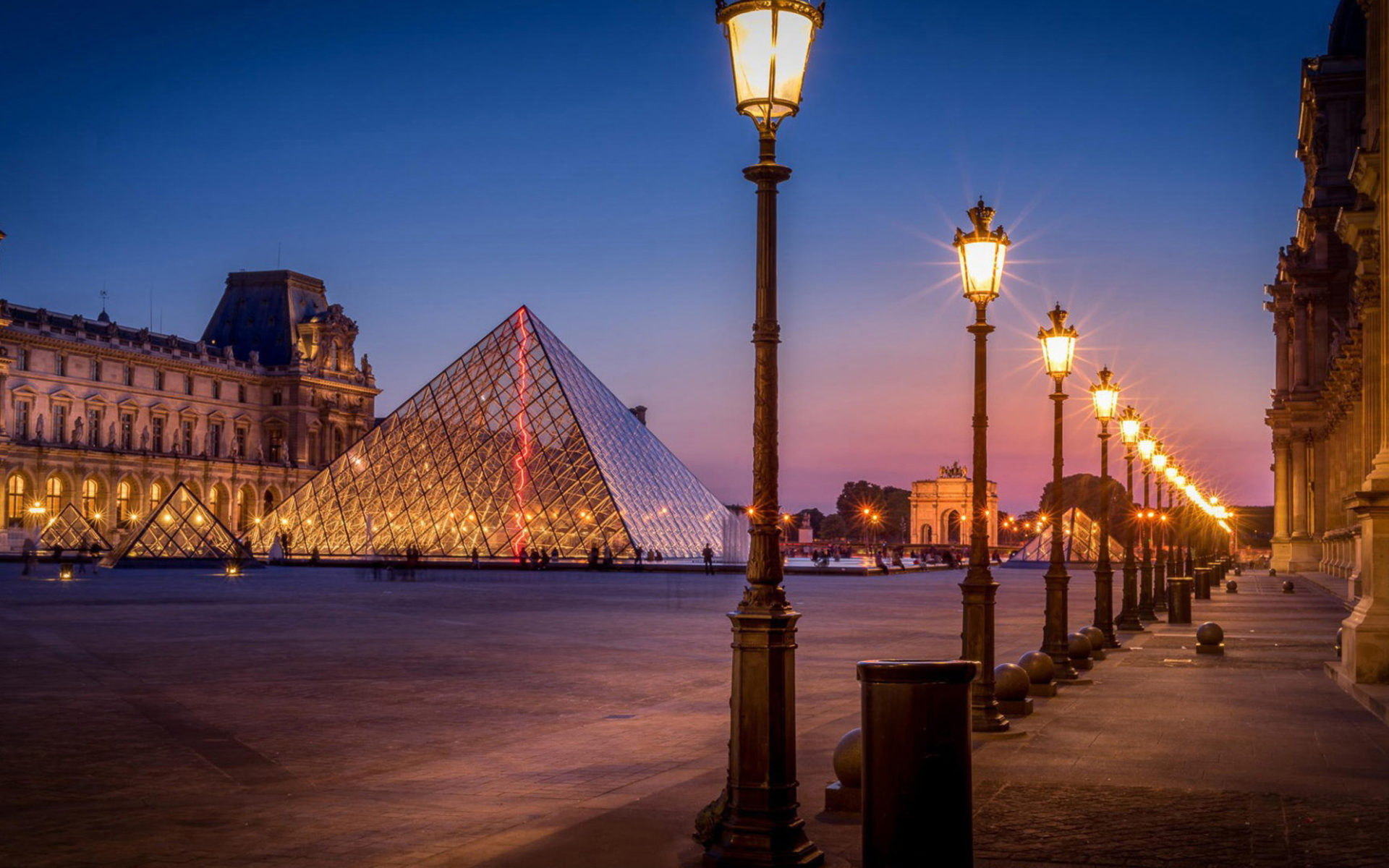 Beautiful Wallpaper HD Night Avenue Street Lights Pyramid Paris City 2880x2160, Wallpaper13.com
