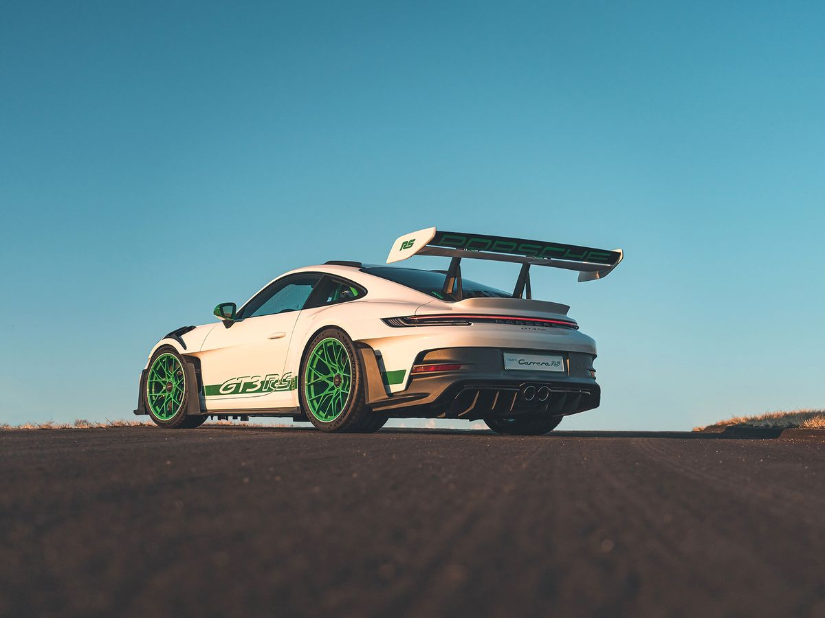 2023 Porsche 911 GT3 RS Is the Most Extreme 911 Ever. Here's Why