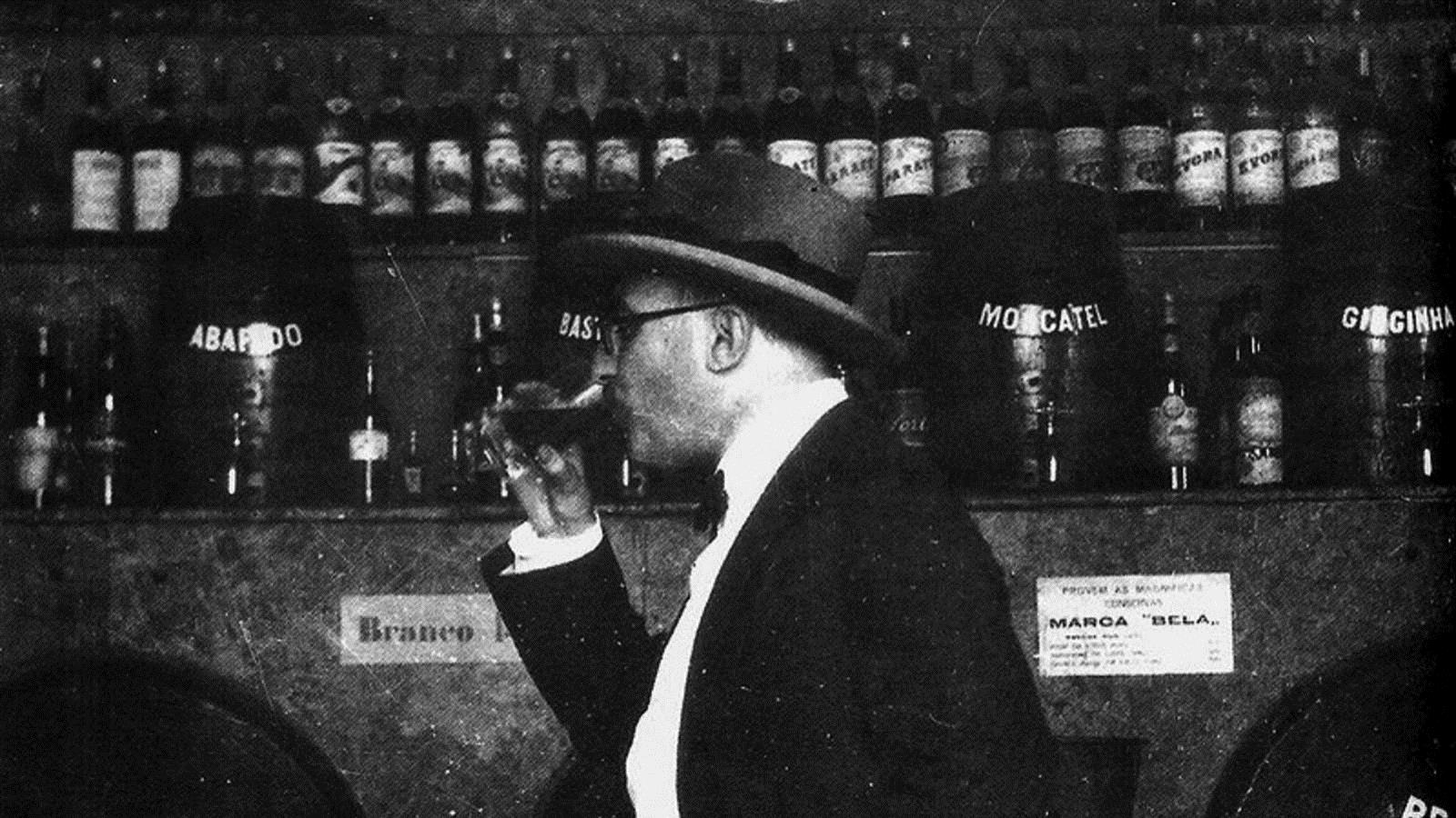 E os espanhóis mergulham na arte portuguesa. Fernando Pessoa. PÚBLICO