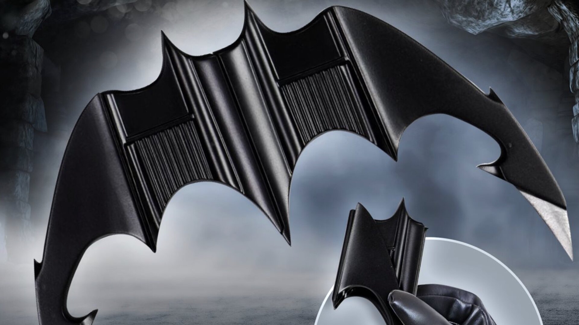 BATMAN 1989 Movie Batarang Prop Replica Is Up For Pre Order And It's Affordable
