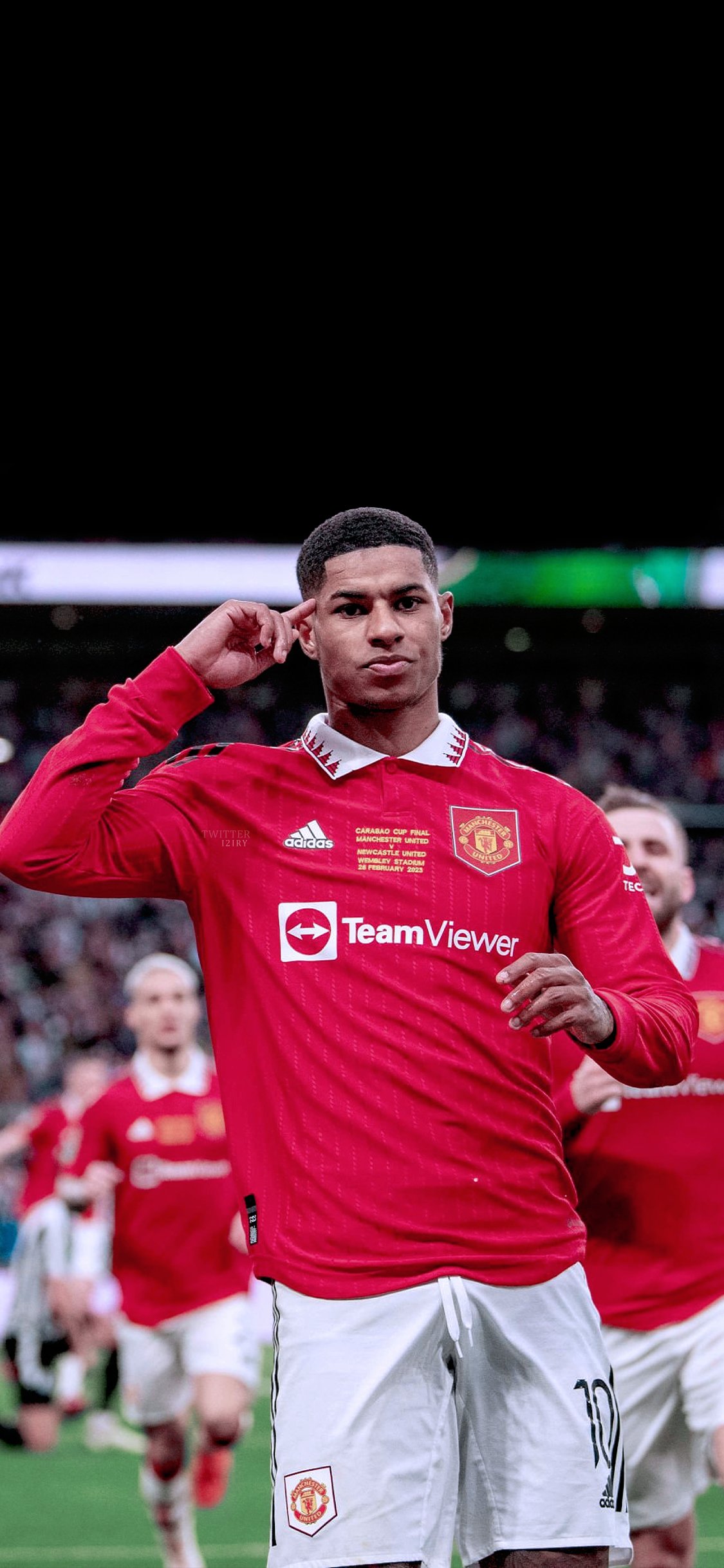 Tadic. #Wallpaper [THREAD] └