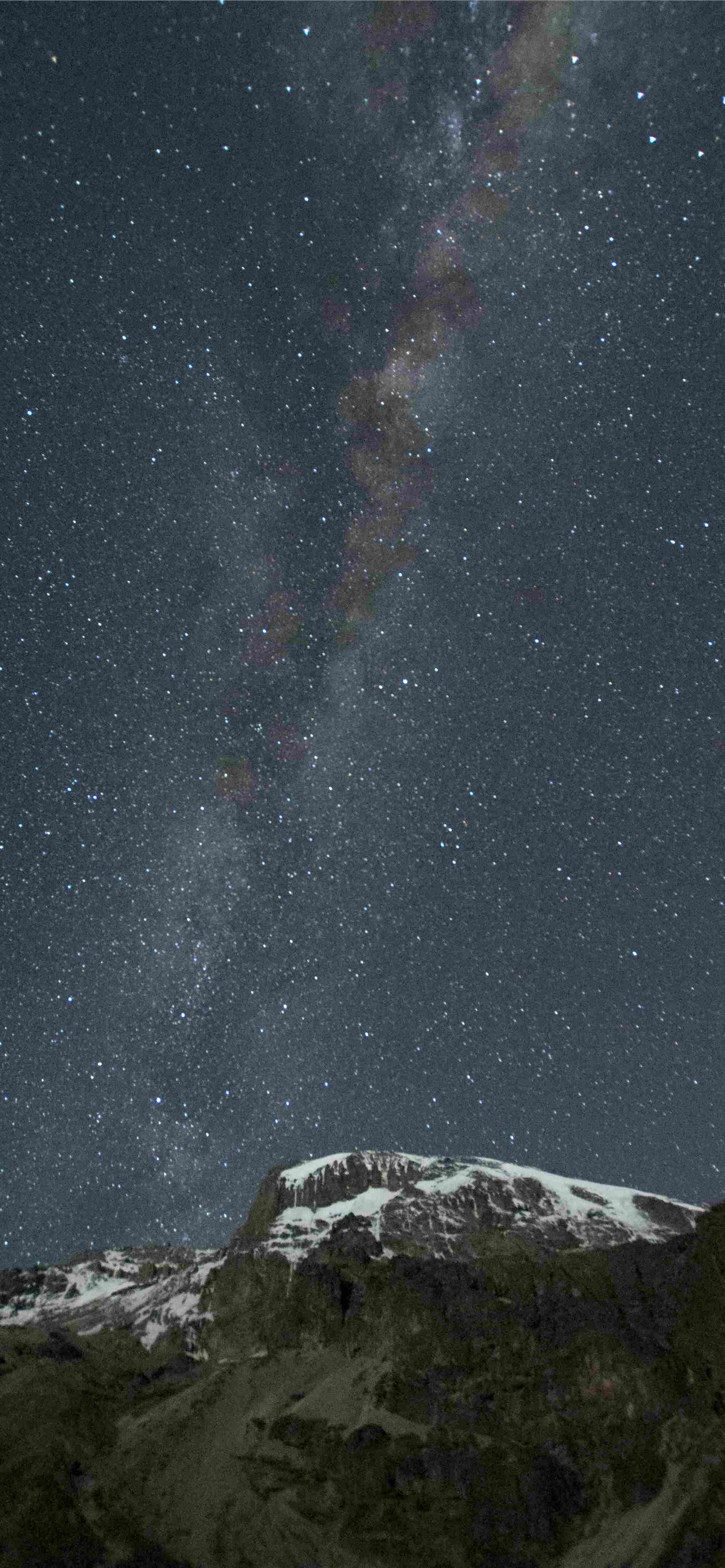 Amazing view of the Milky Way from Mount Kilimanja. iPhone Wallpaper Free Download