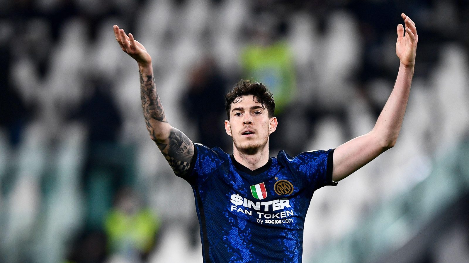 Spurs Suffer Transfer Blow As Centre Back Target's Agent Confirms 'he Will Happily Remain'