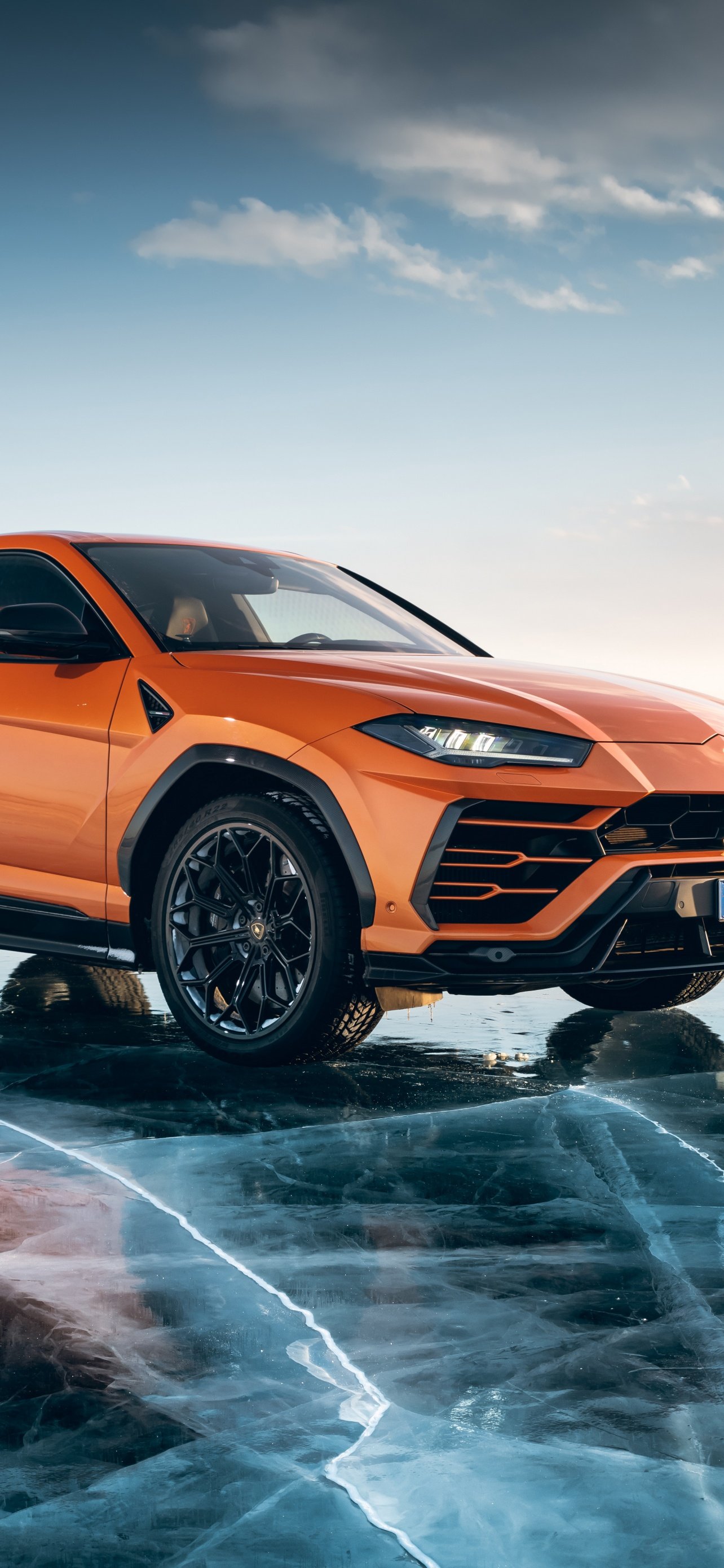 Lamborghini Urus iPhone Wallpapers - Wallpaper Cave