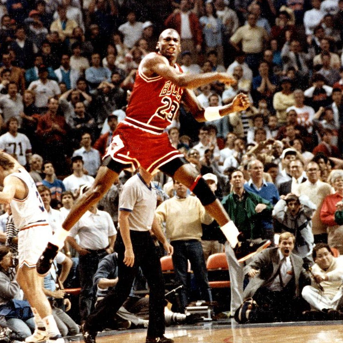 Last Dance' is over, but consumer craze for Michael Jordan and ′90s Bulls erupts
