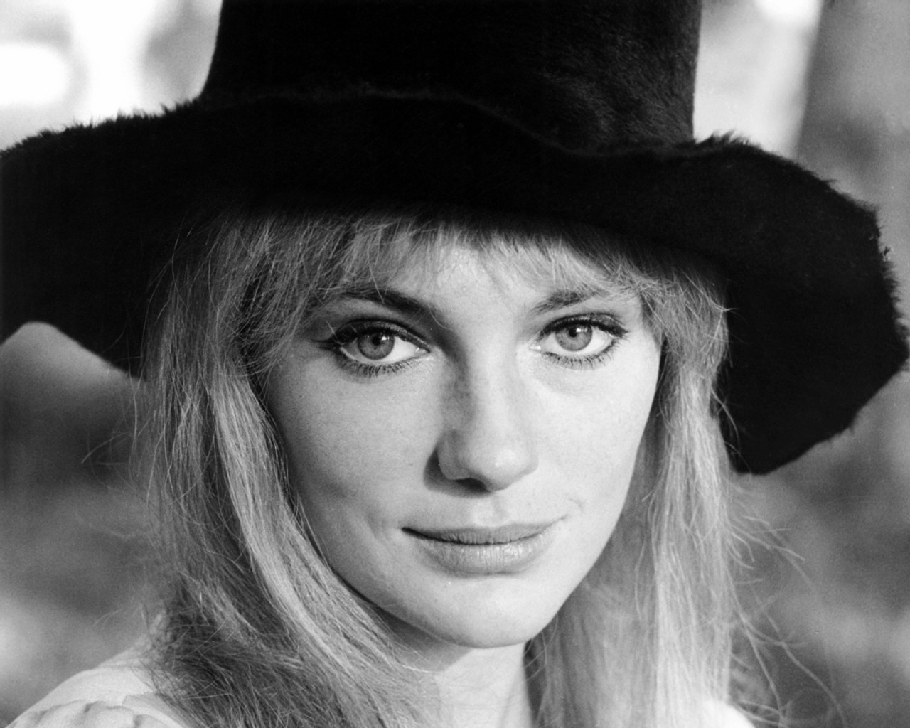 Secret World Jacqueline Bisset 1969 Tm & Copyright ? 20Th Century Fox Film Corp./Courtesy Everett Collection Photo Print # VAREVCMBDSEWOFE011H