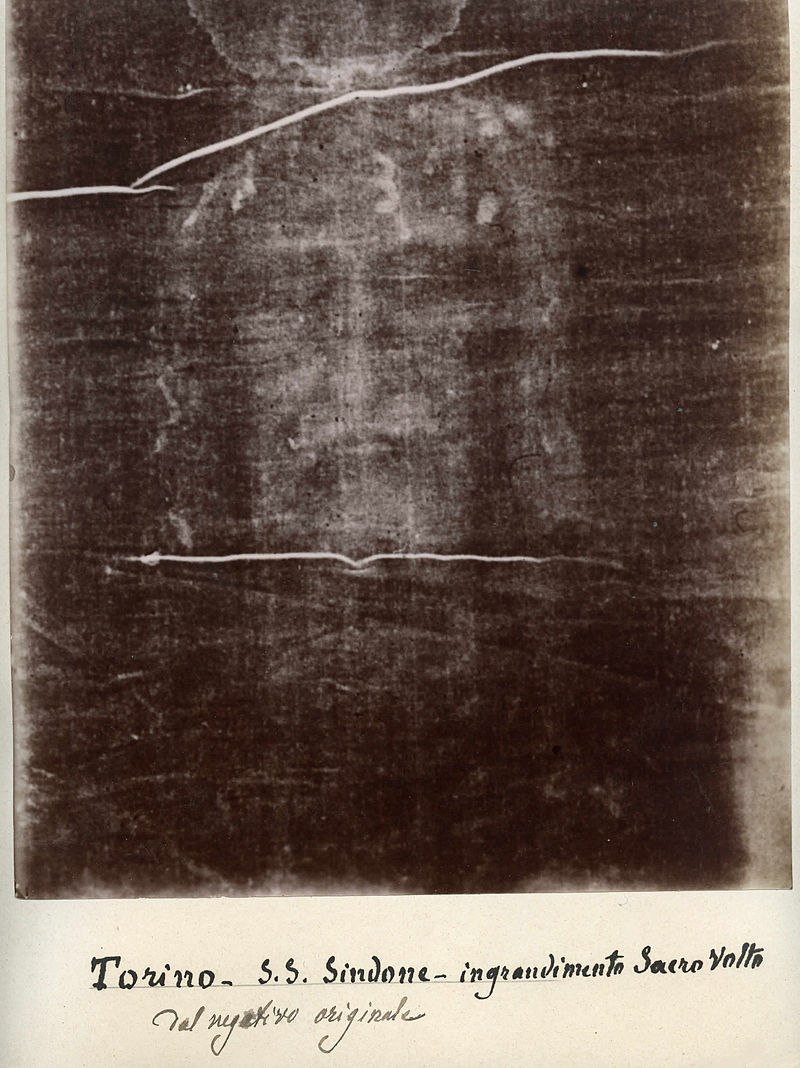 Fringe theories about the Shroud of Turin