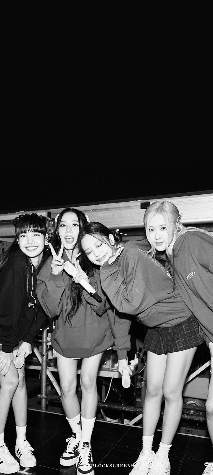 Sᴏʟᴇ'ꜱ ʟᴏᴄᴋꜱᴄʀᴇᴇɴꜱ