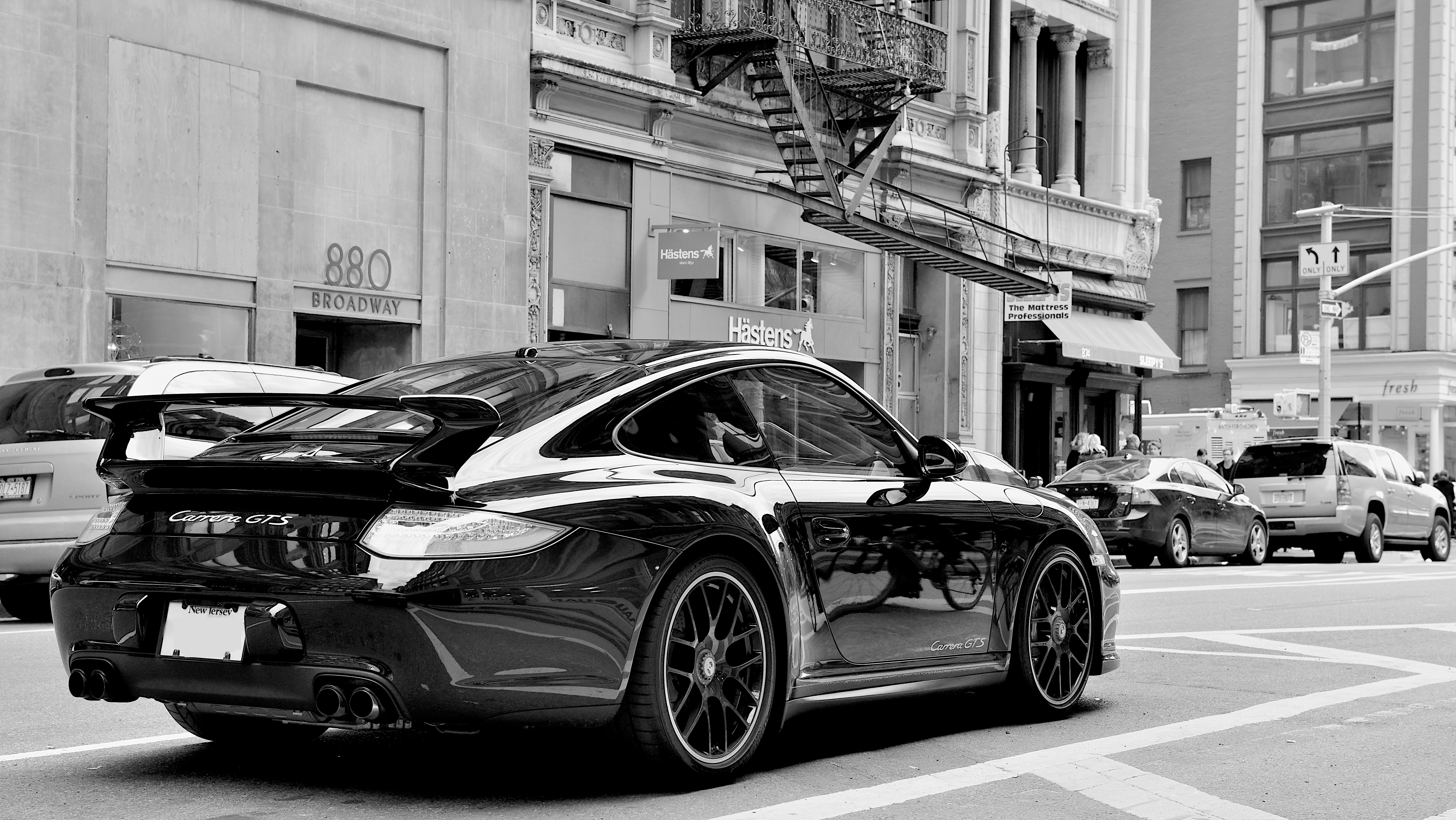 Your Ridiculously Awesome Porsche 911 Carrera GTS Wallpaper Is Here