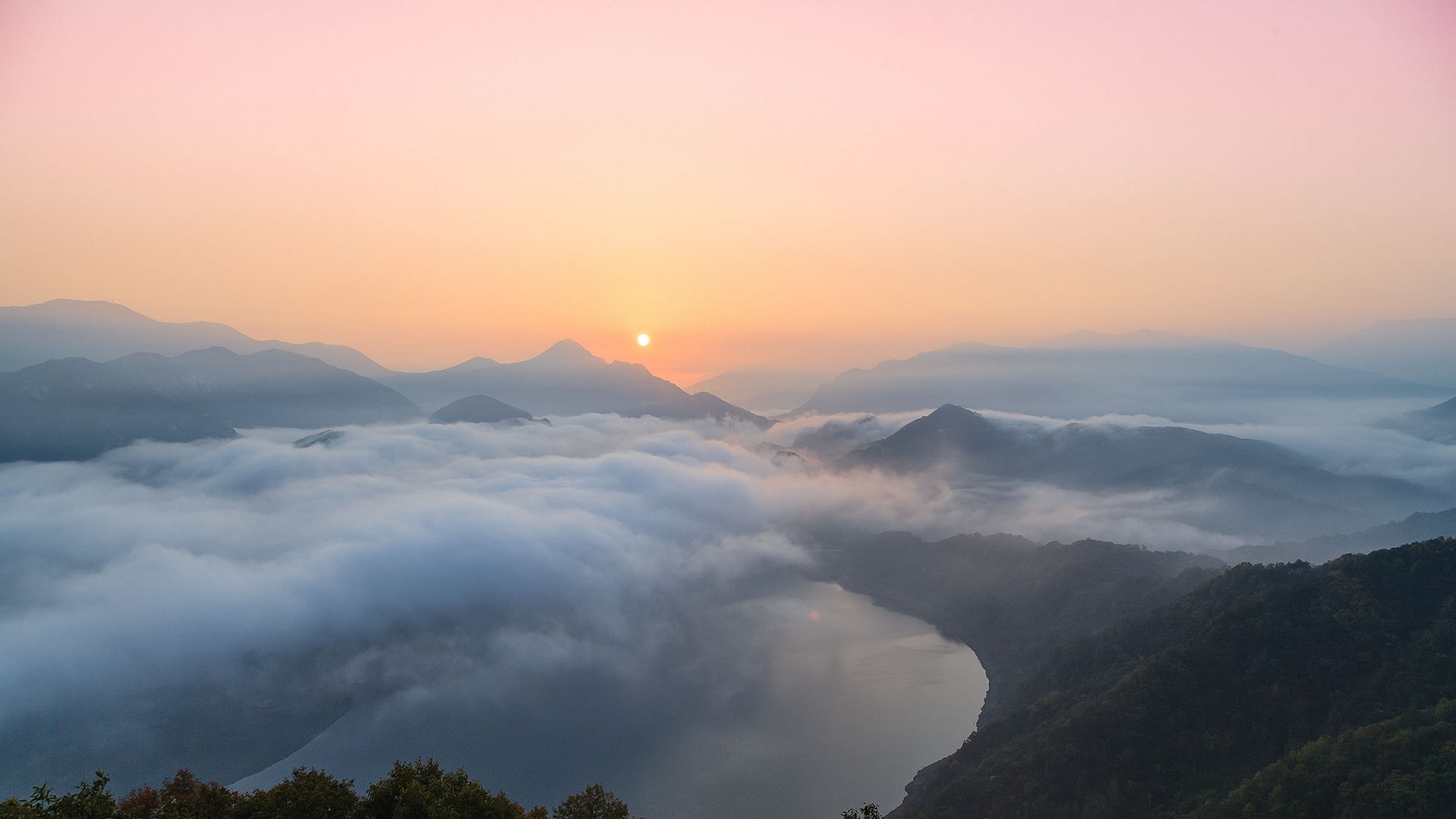 Wallpaper, sunlight, landscape, forest, mountains, sunset, hill, lake, nature, clouds, sunrise, morning, mist, dusk, South Korea, cloud, weather, dawn, atmospheric phenomenon, mountainous landforms, landform, geological phenomenon, mountain range