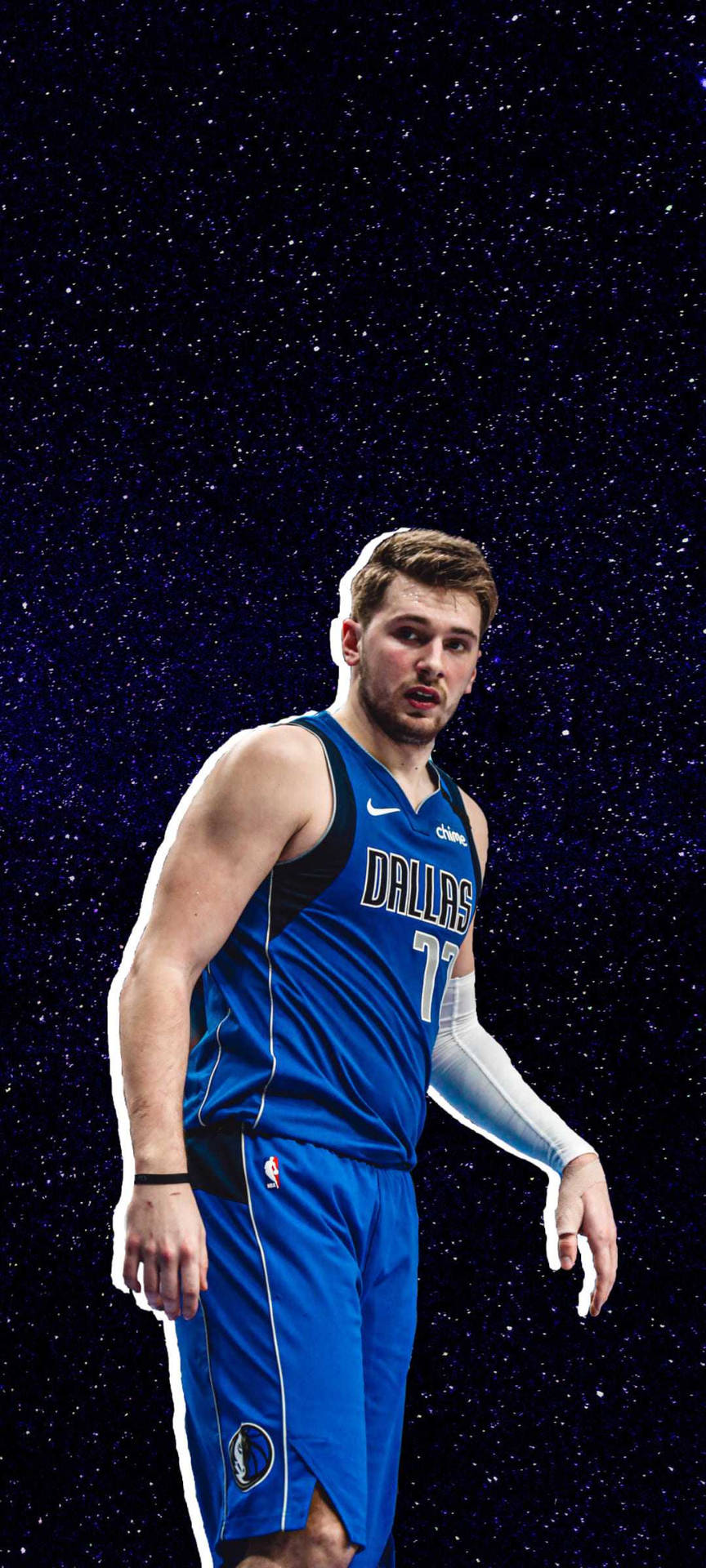 Download Luka Doncic Mavericks Basketball Team Wallpaper