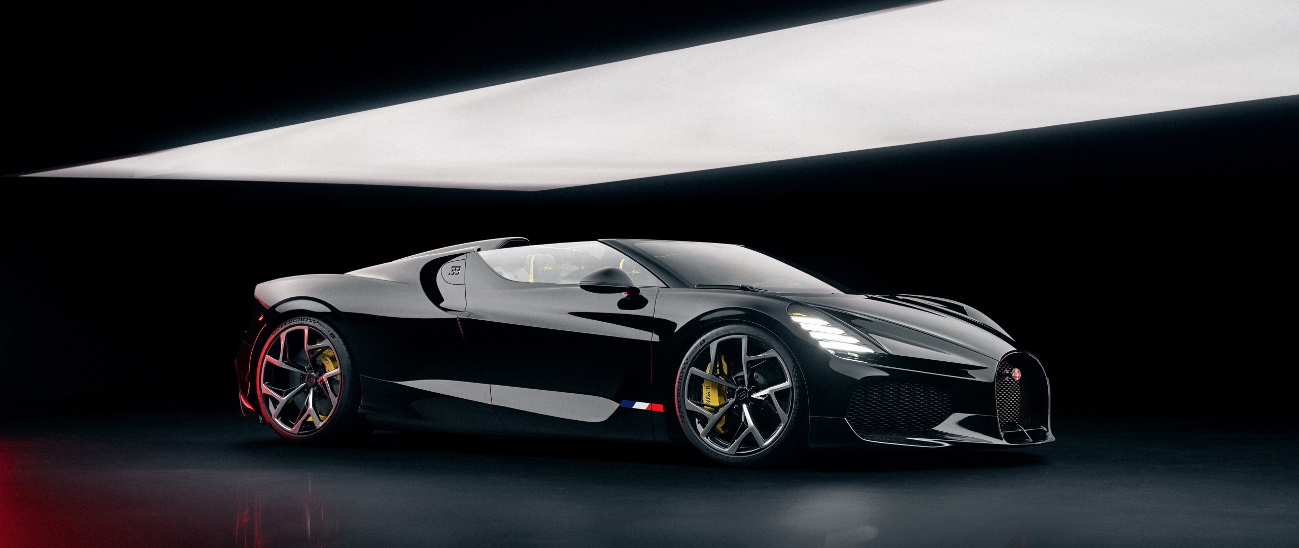 Bugatti W16 Mistral Wallpaper 4K, Sports Cars, Black Dark