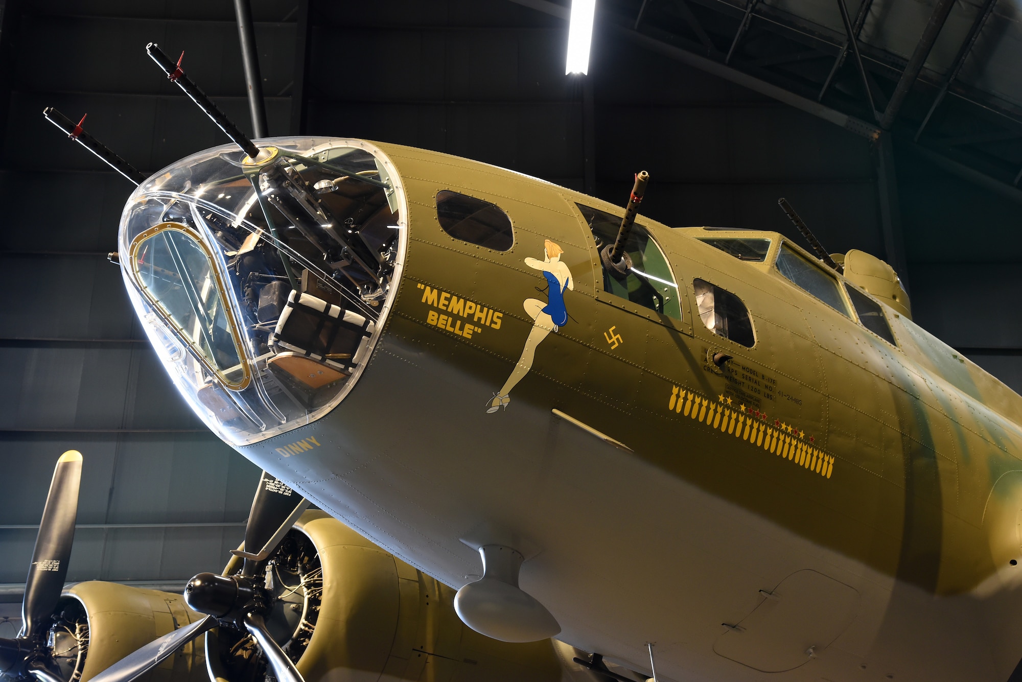Boeing B 17F Memphis Belle™ > National Museum Of The United States Air Force™ > Display