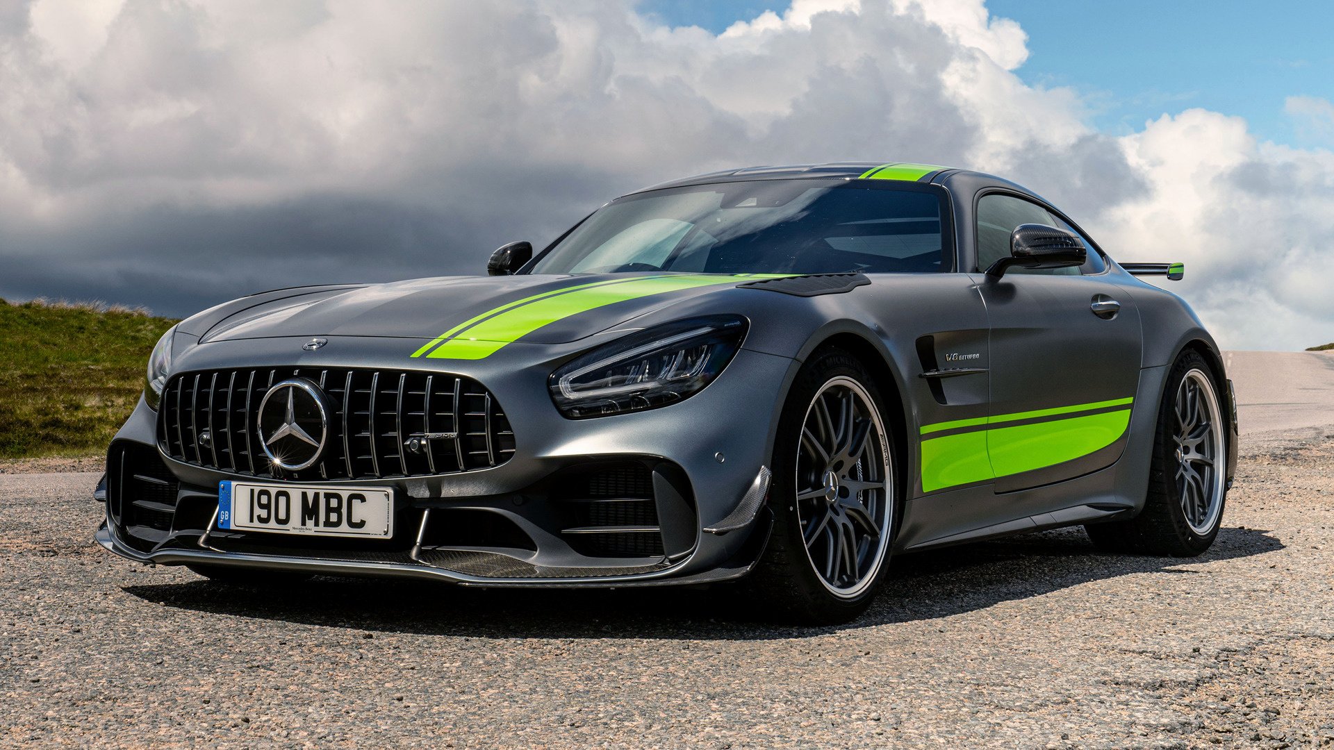 Мерседес Бенц GTS AMG