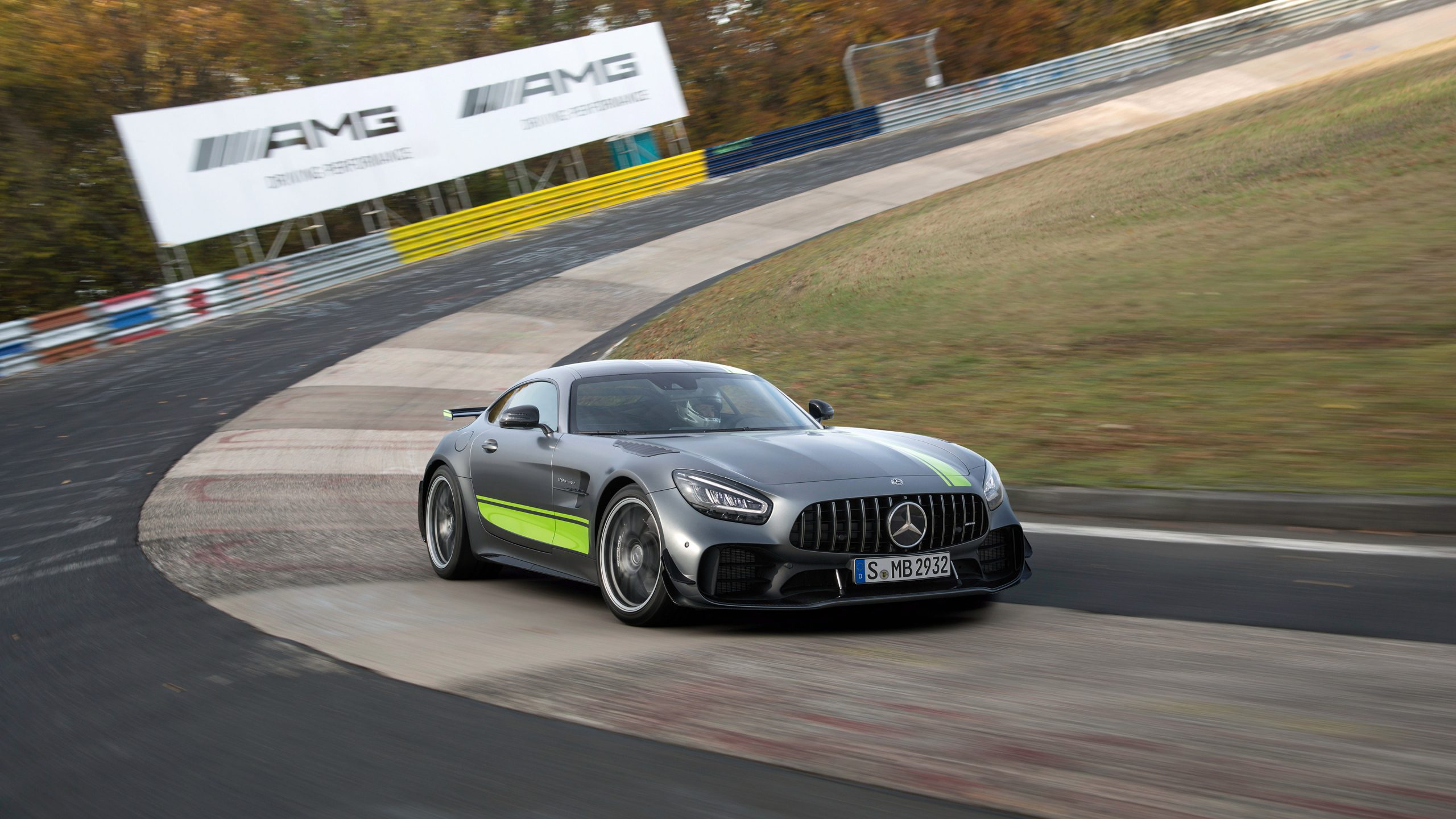 Mercedes AMG GT R PRO Wallpaper