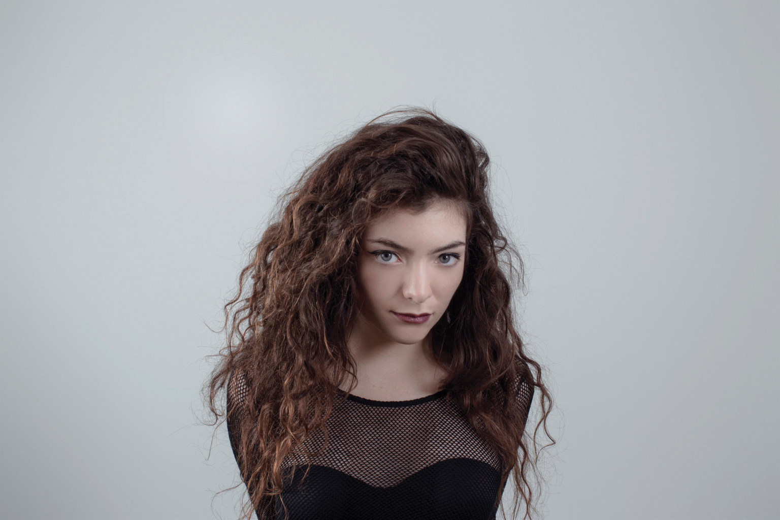Lorde's 'Pure Heroine' gives hope for improvement in pop genre
