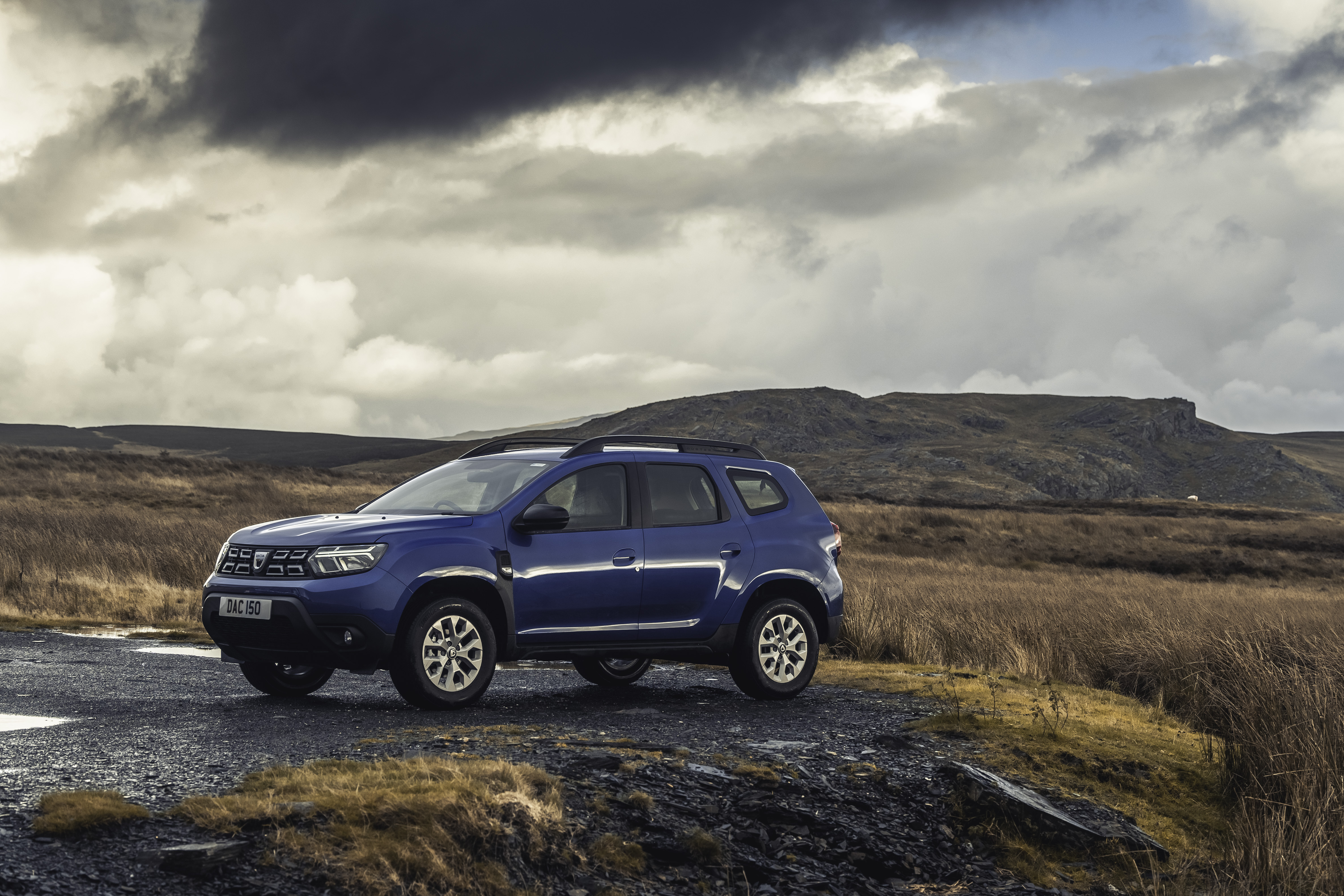 Download Dacia Duster wallpaper for mobile phone, free Dacia Duster HD picture