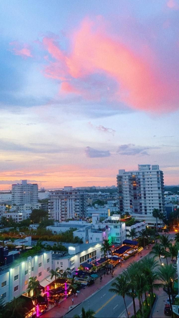 Popular Pins. Miami wallpaper, Florida wallpaper, City wallpaper