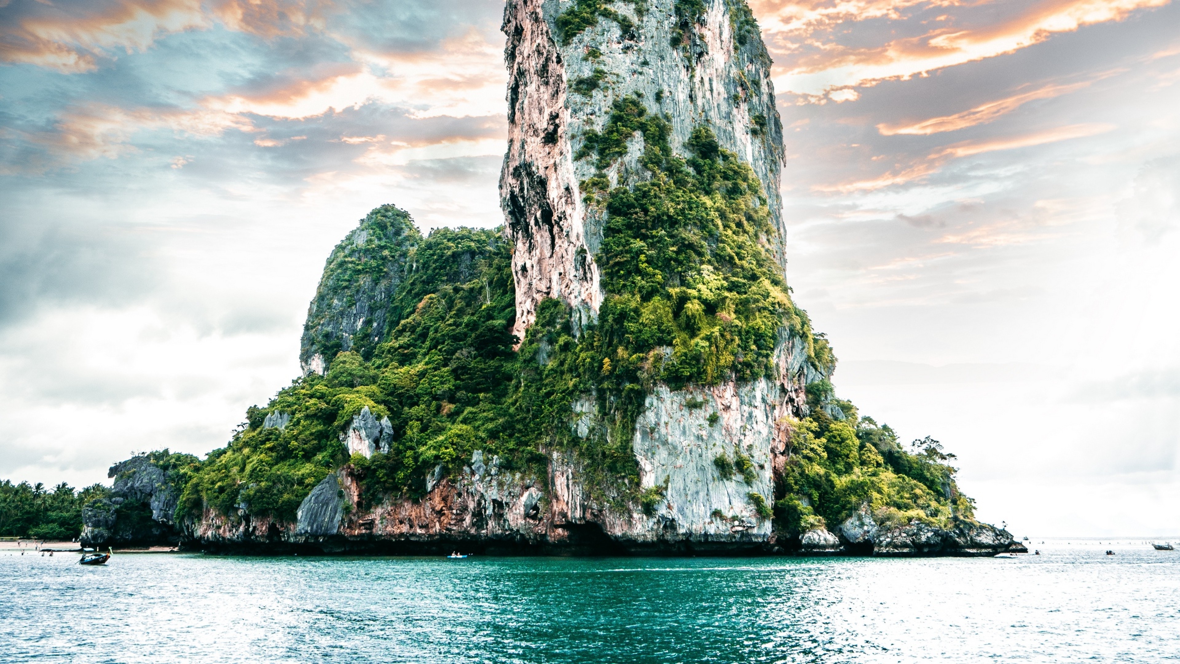 Rocky island over the ocean HD Wallpaper 4K Ultra HD