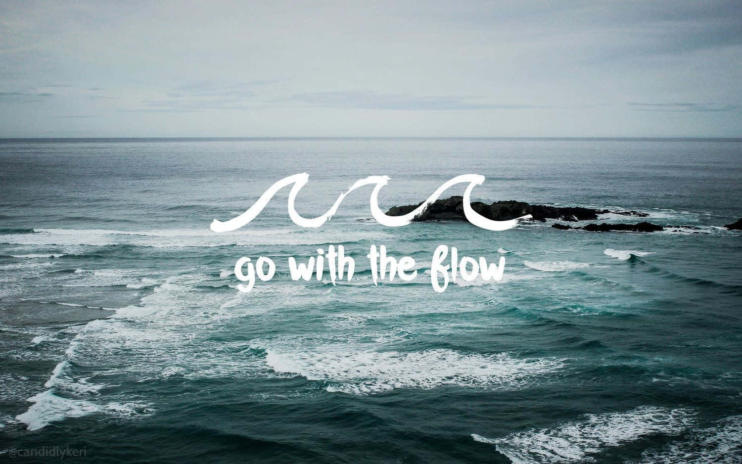 cheerful laptop Wallpaper