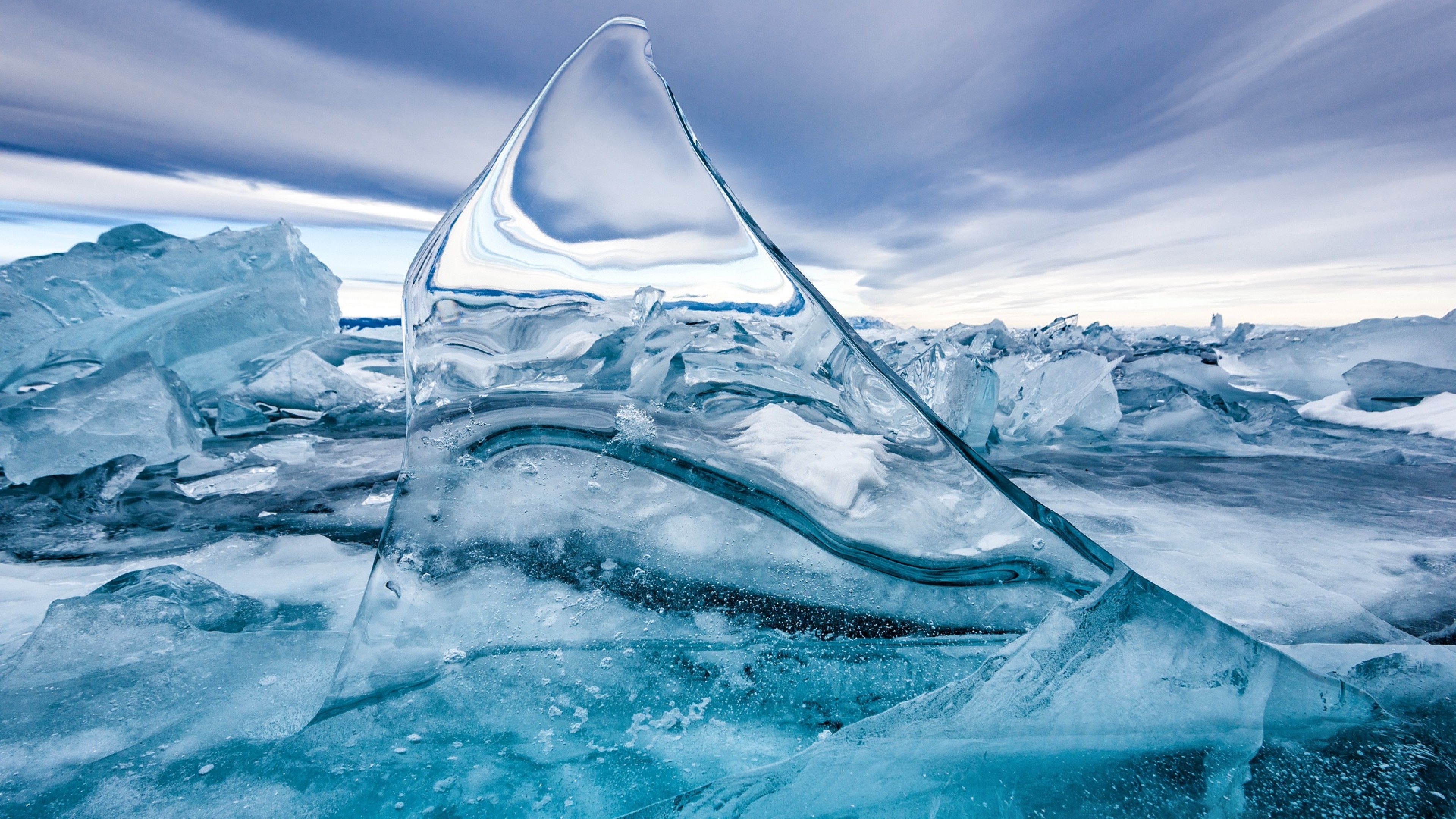 Ice splinters HD Wallpaper 4K Ultra HD