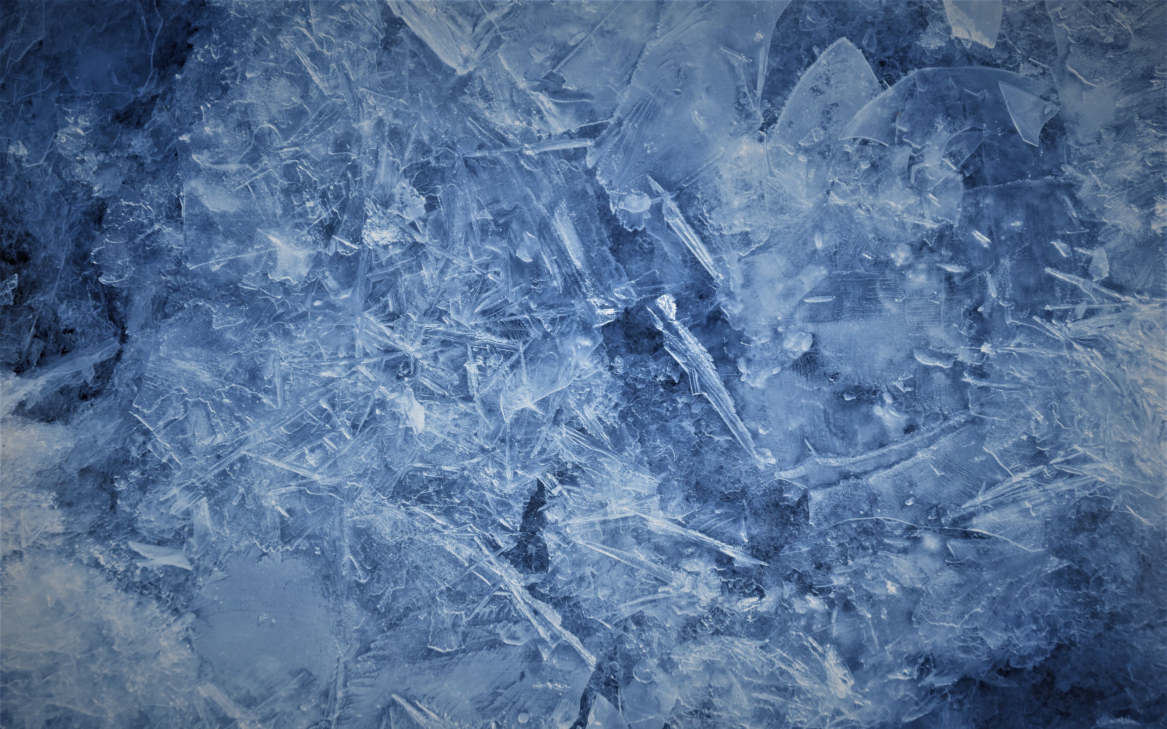 Download wallpaper 3840x2400 ice, shards, macro, texture 4k ultra HD 16:10 HD background
