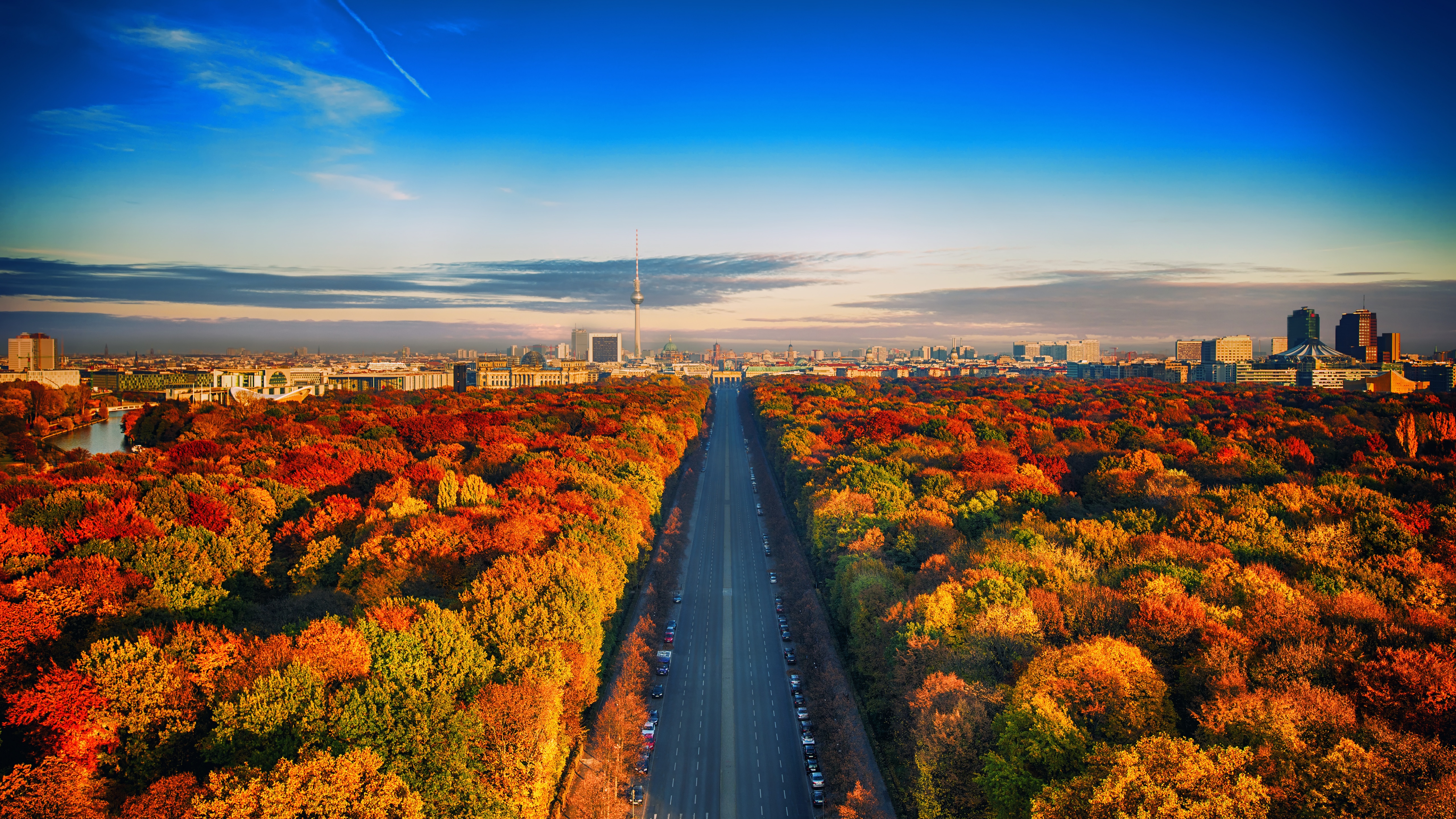 Autumn trees Wallpaper 4K, Berlin City Skyline, World