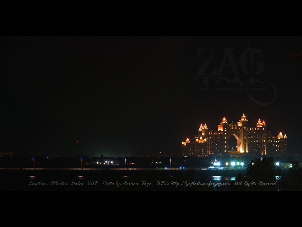Desktop Wallpaper: Atlantis Hotel, Dubai, UAE. A night time