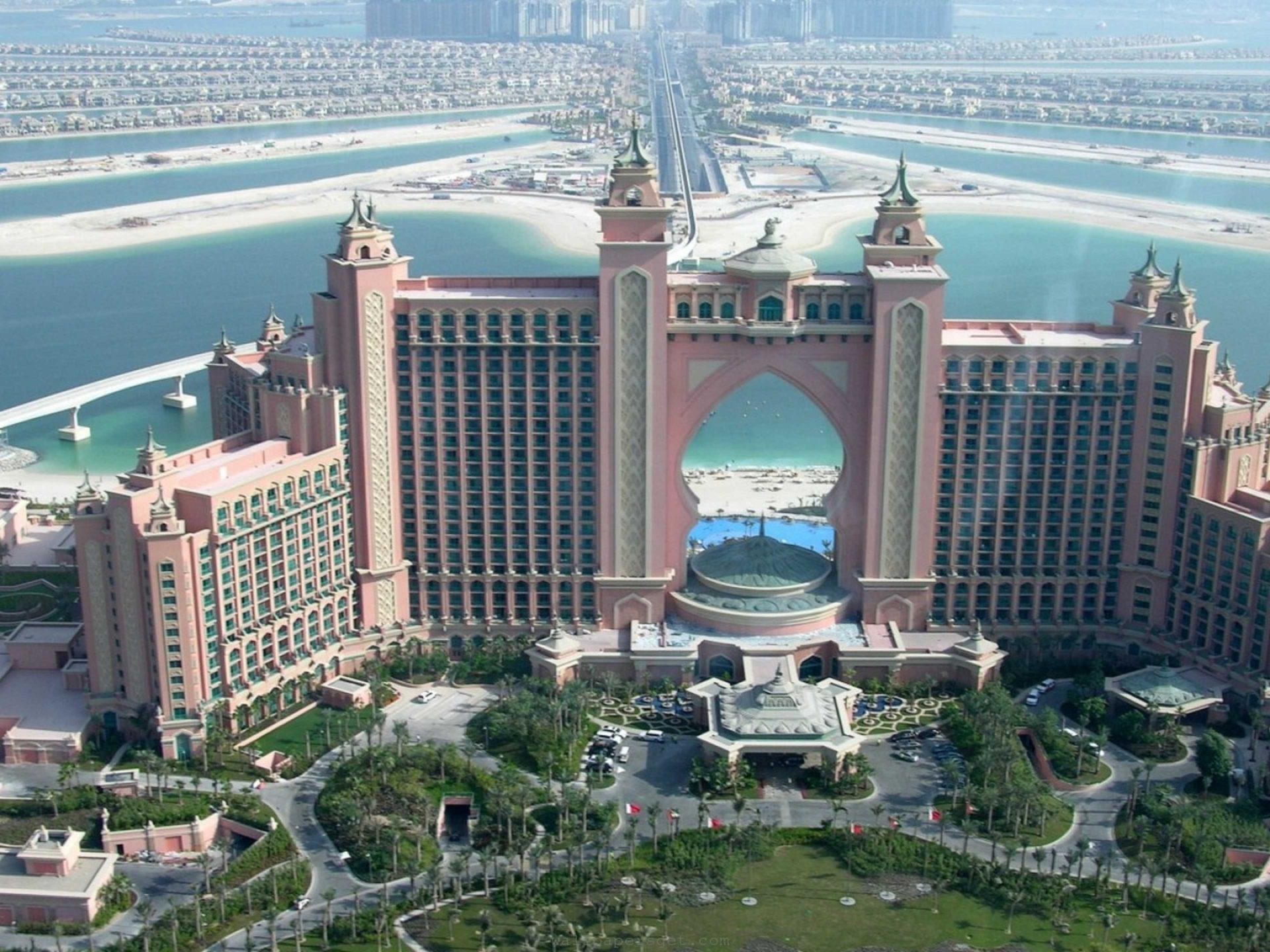 Atlantis Hotel In Dubai Wallpaper HD 5120x2880, Wallpaper13.com