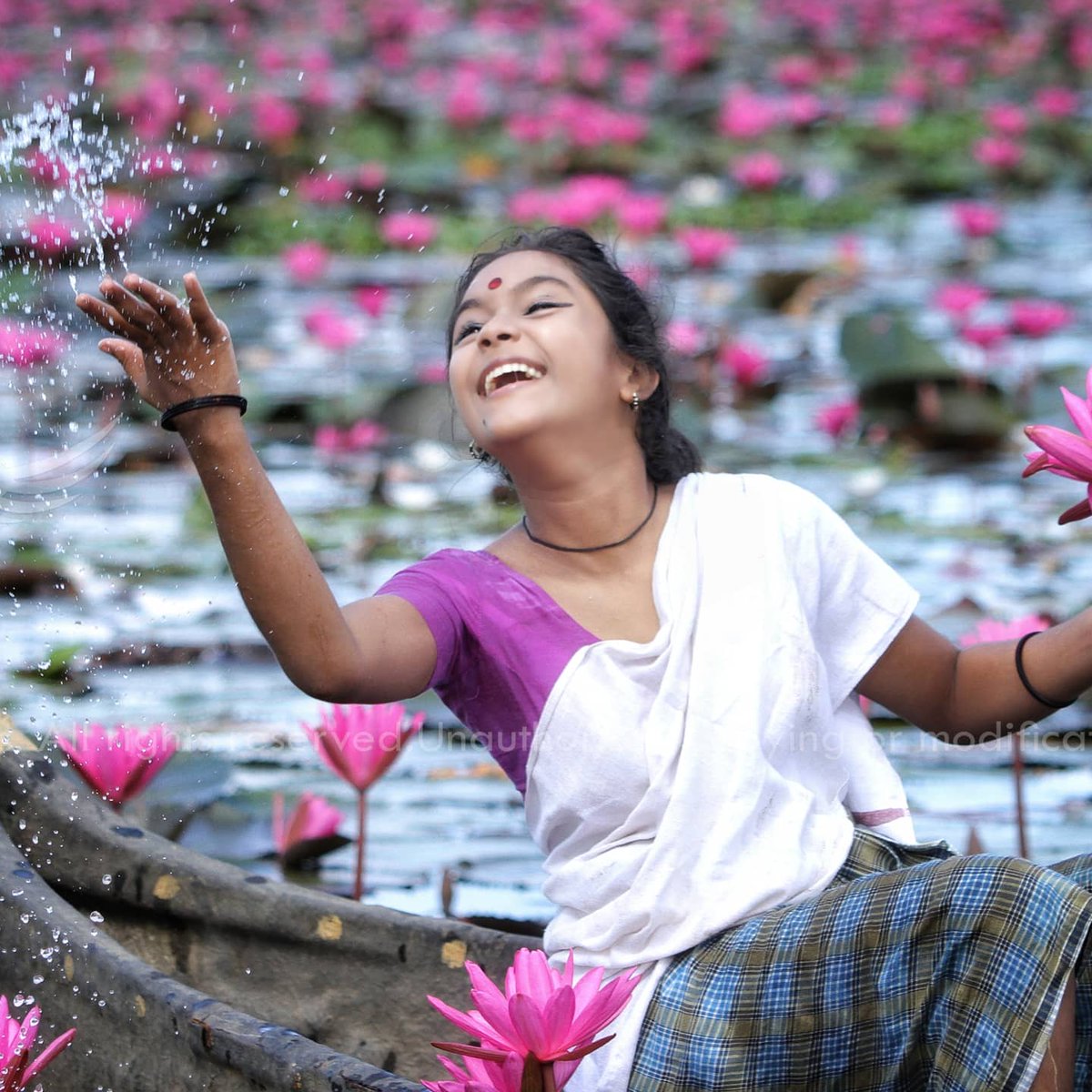 Shivani Menon: Ojo Image Anu Tirur Location