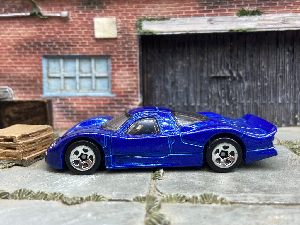 Loose Hot Wheels R390 GT1