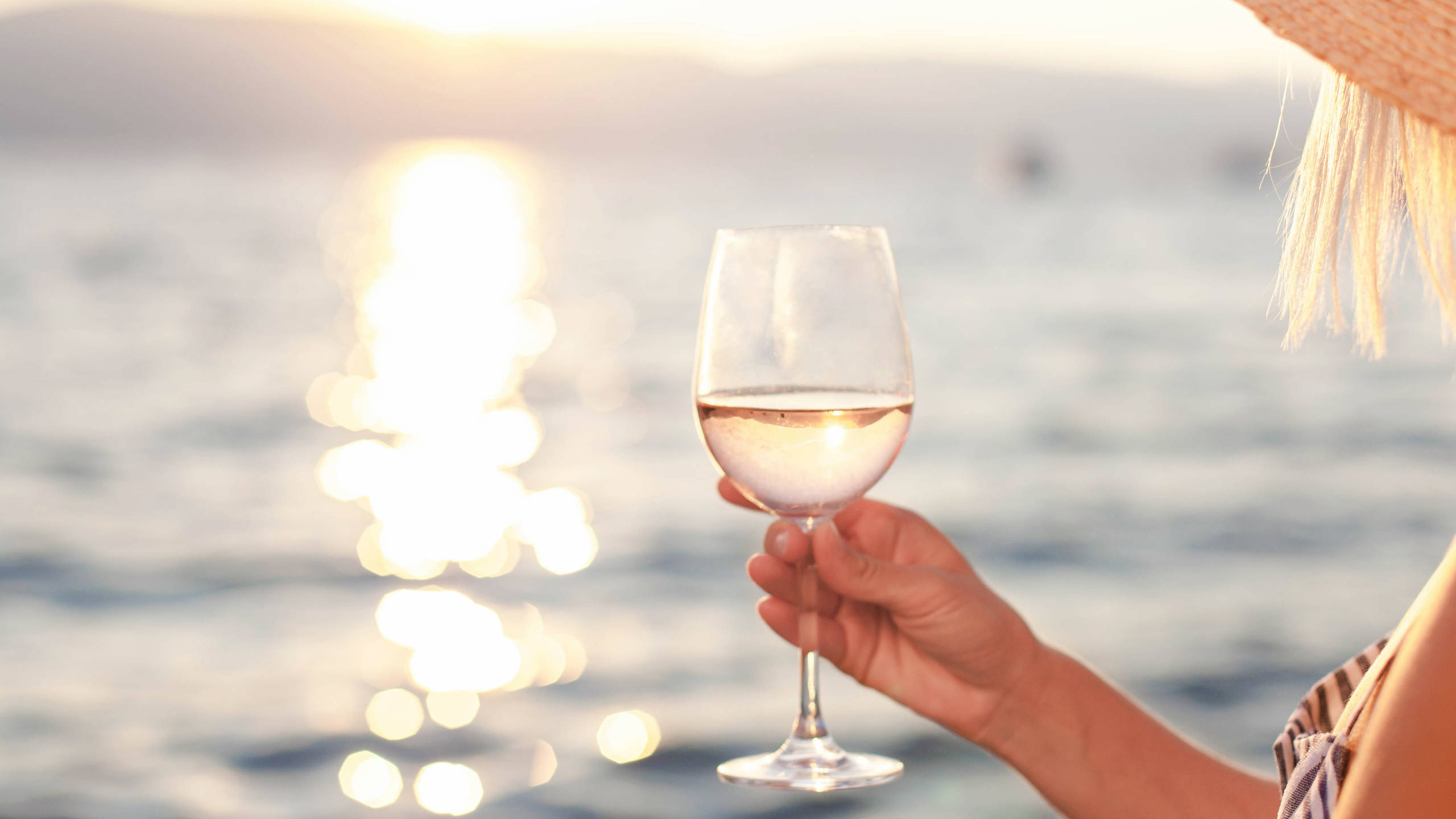 White Wine Wallpaper