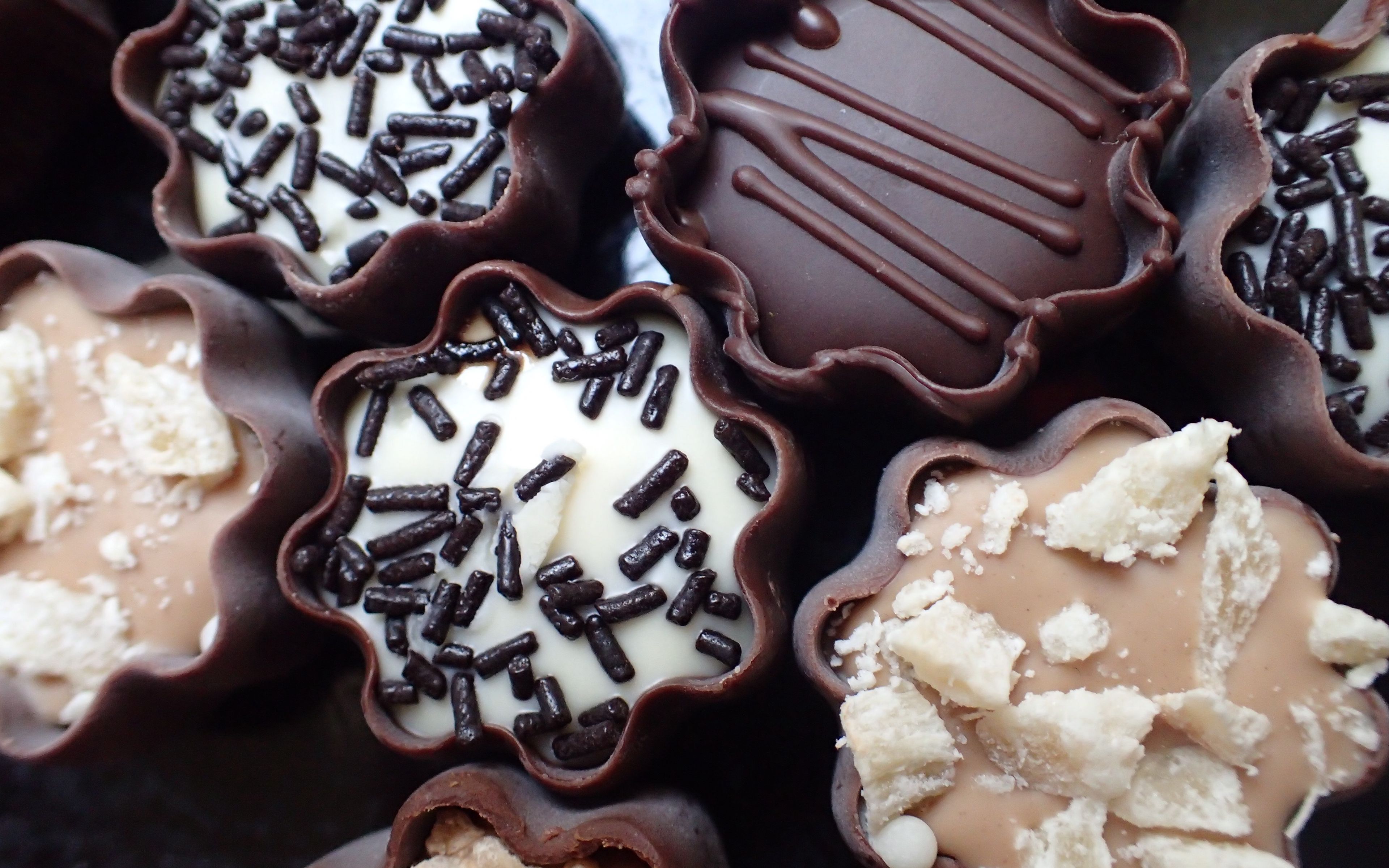 Download wallpaper 3840x2400 chocolates, pralines, nougat candy 4k ultra HD 16:10 HD background