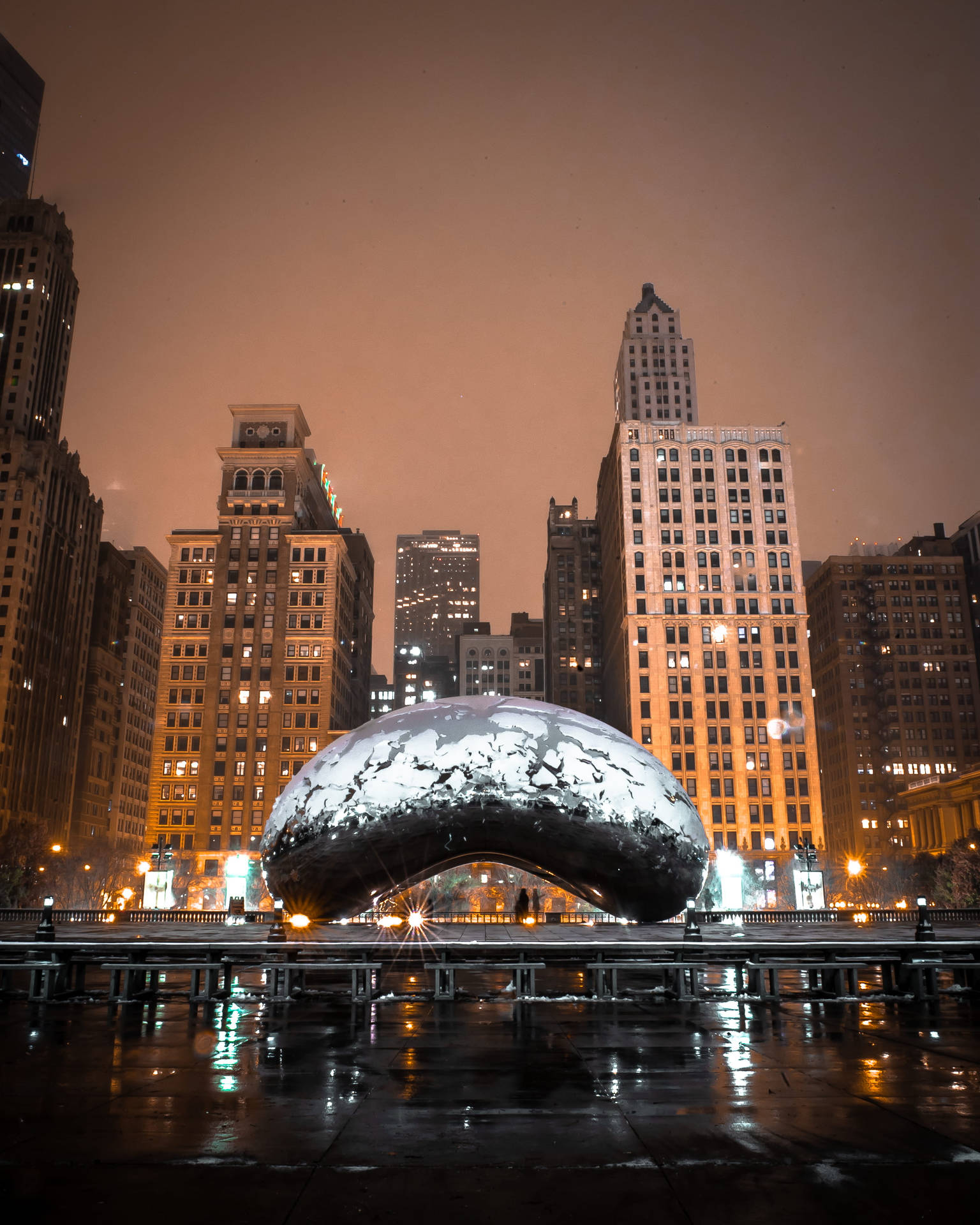 Download The Bean Chicago City At Night Wallpaper