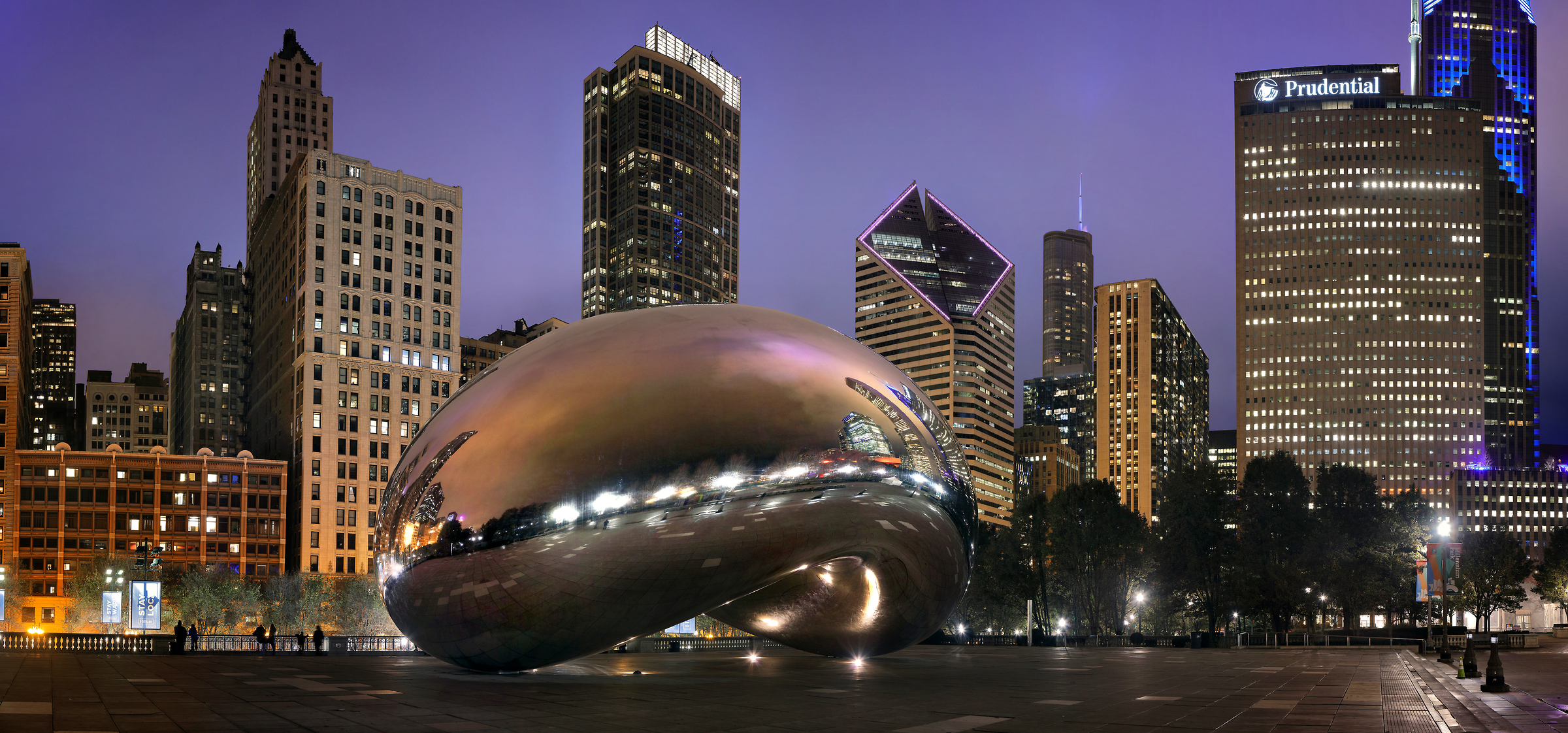 Photos of Millennium Park in Chicago