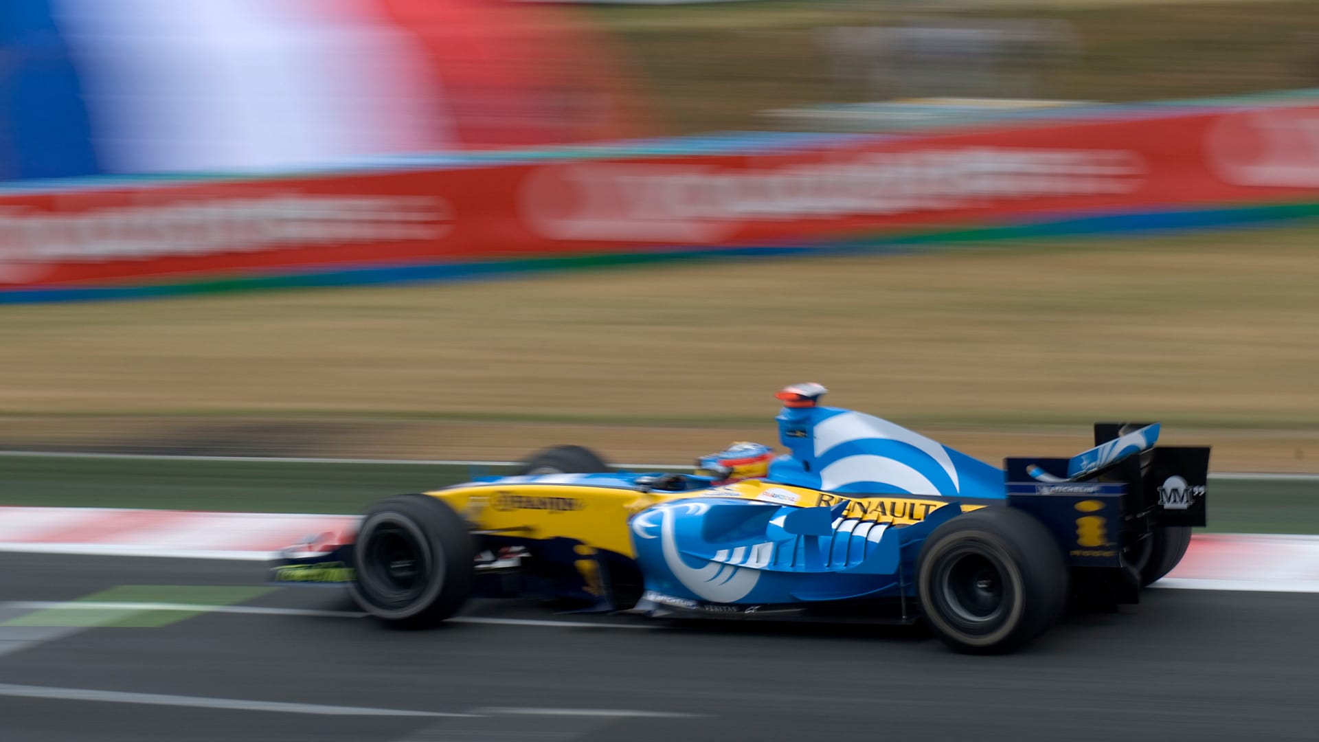 Alonso To Run Title Winning Renault R25 In Abu Dhabi To Celebrate The Team's Transition To Alpine. Formula 1®