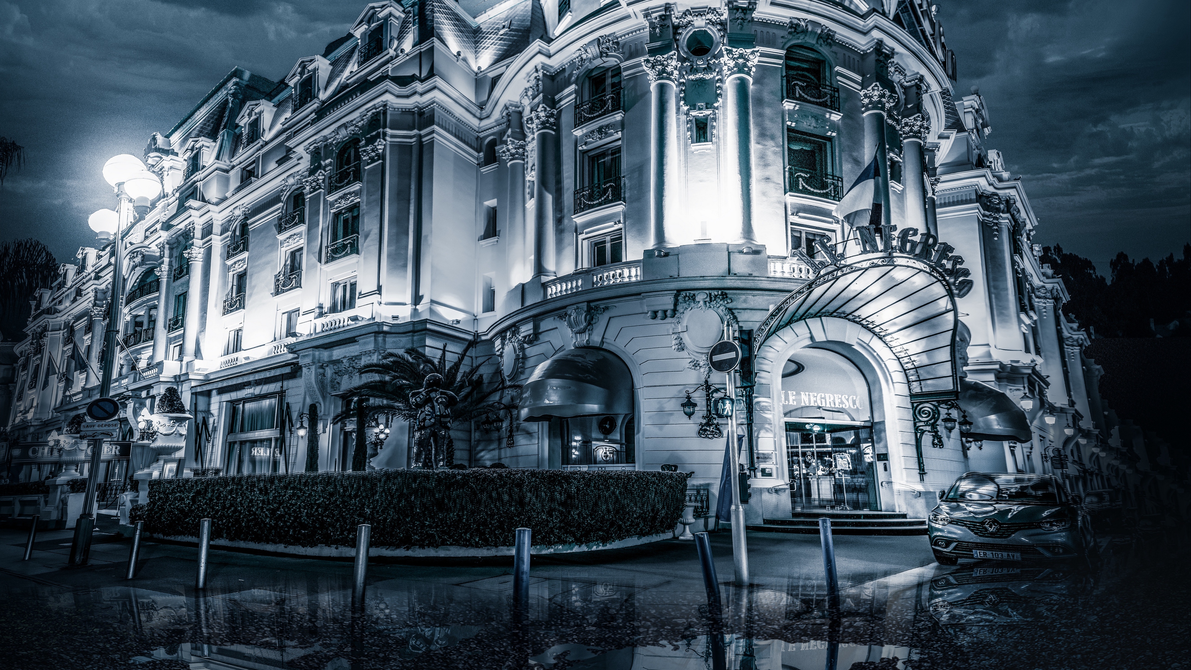 Wallpaper 4k building, architecture, black and white, facade, puddles 4k Wallpaper