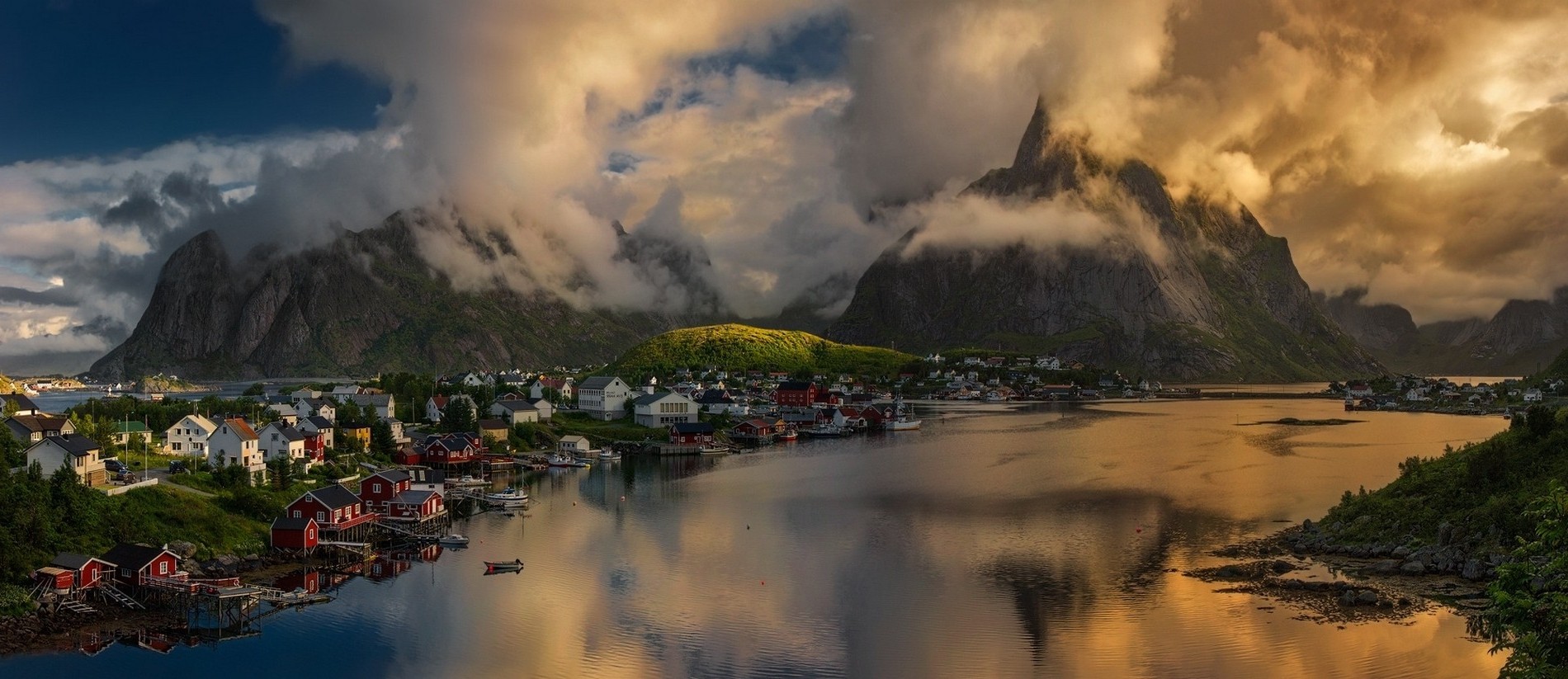Wallpaper, sunlight, landscape, boat, sunset, sea, lake, nature, reflection, clouds, Lofoten, Norway, evening, morning, coast, river, town, panorama, island, summer, fjord, dusk, cloud, atmospheric phenomenon, computer wallpaper, aerial photography