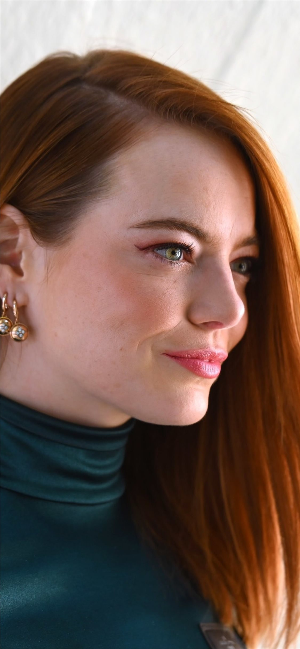 emma stone 4k new iPhone X Wallpaper