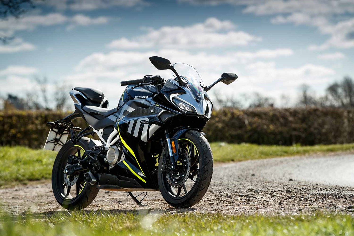 CF MOTO 300SR (2021) Review