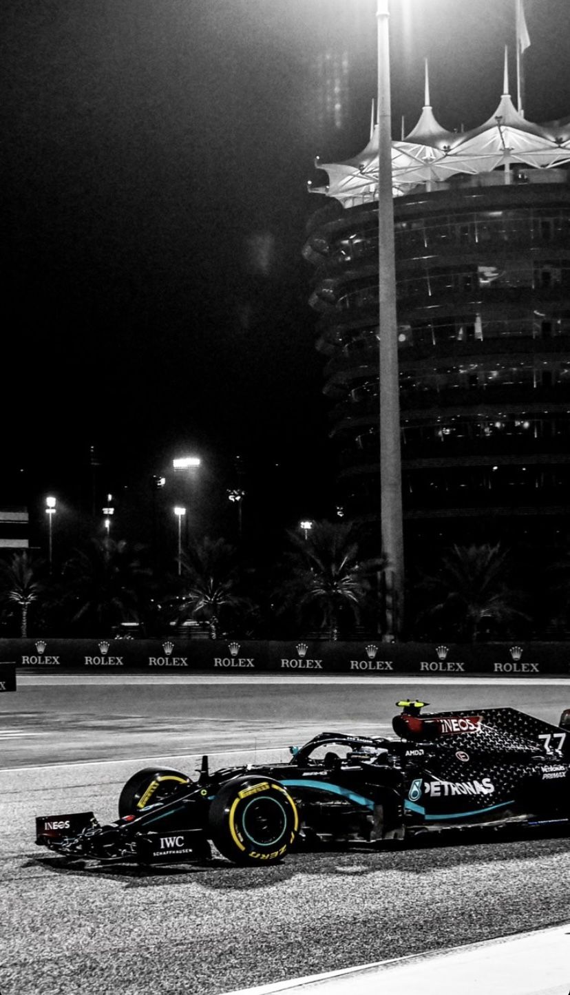 Épinglé par Minija sur F1 Mercedes