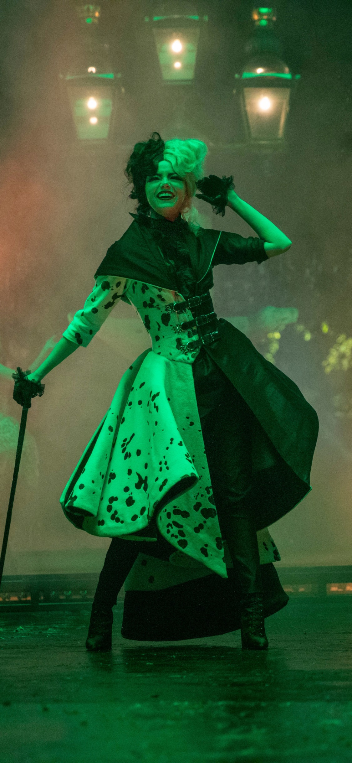 Movie Cruella Phone Wallpaper, Emma