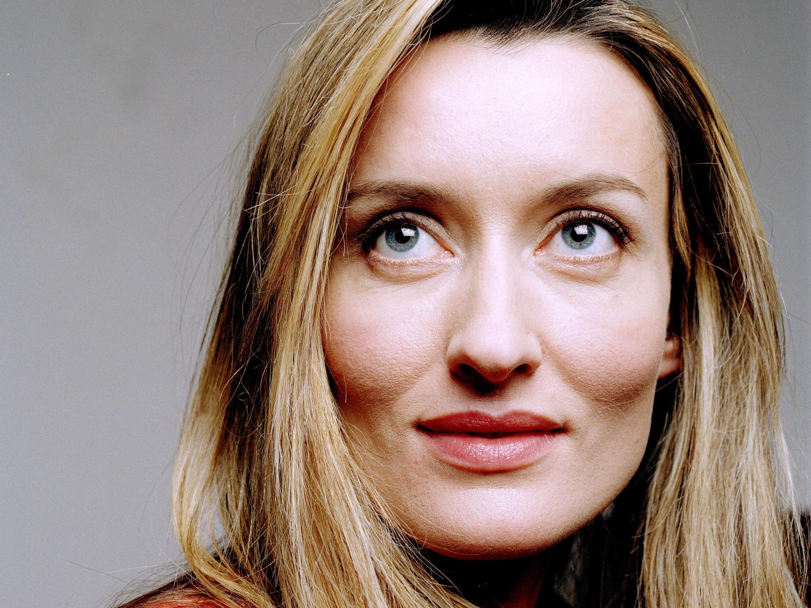 HD Natascha Mcelhone Wallpaper