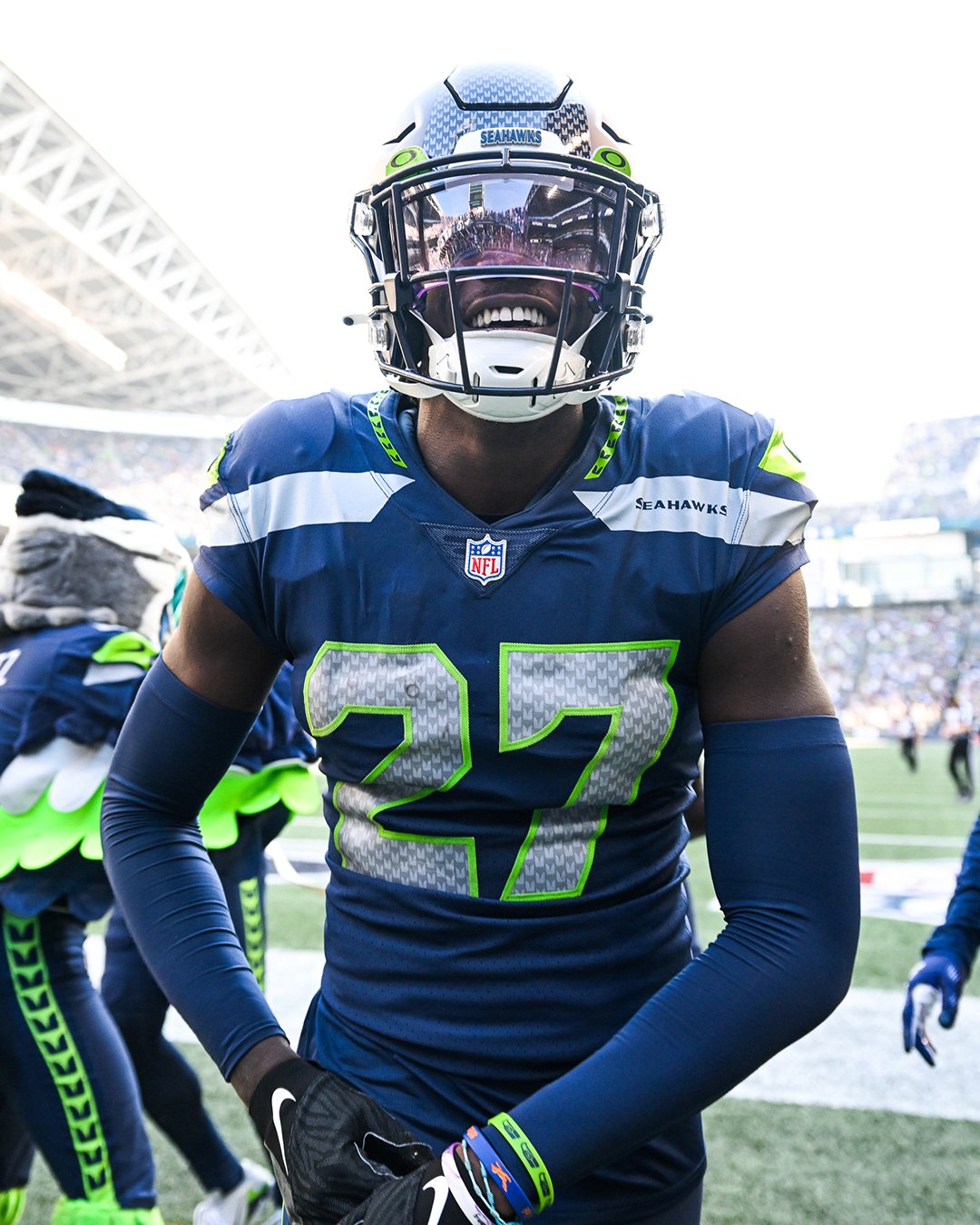 Seahawks rookie Tariq Woolen flashes bright future in win over Broncos   FOX Sports