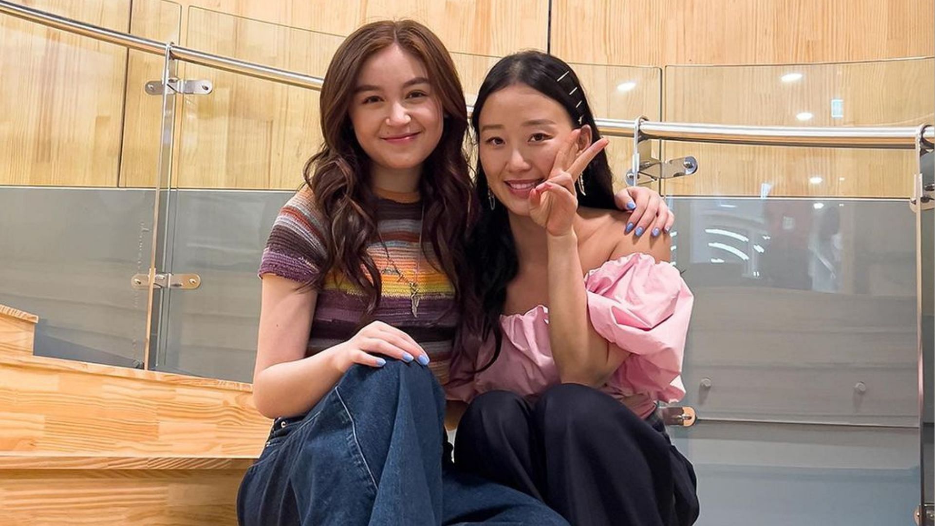 Is Kitty bisexual? XO, Kitty creator